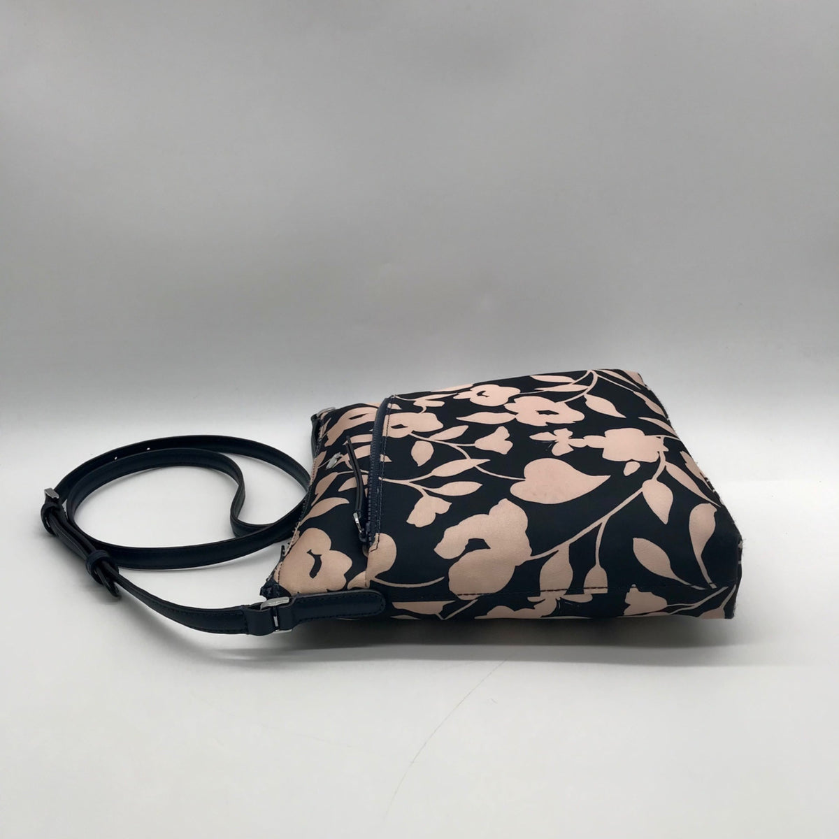Kate Spade Blue Jae Garden Vine Flat Crossbody Bag