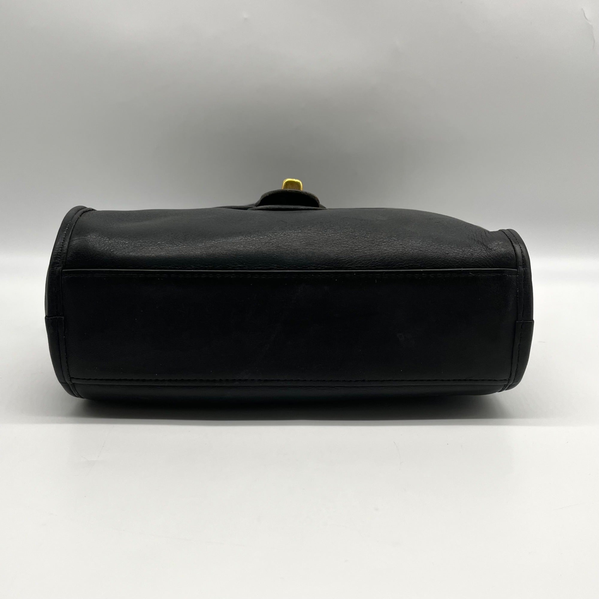 Coach Vintage Black Glovetanned Leather Devon Bag 326