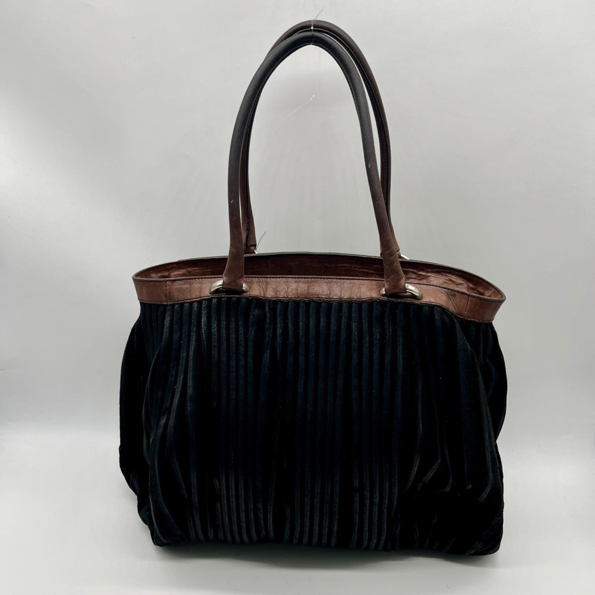 Gambini Black Pleated Suede Shoulder Bag