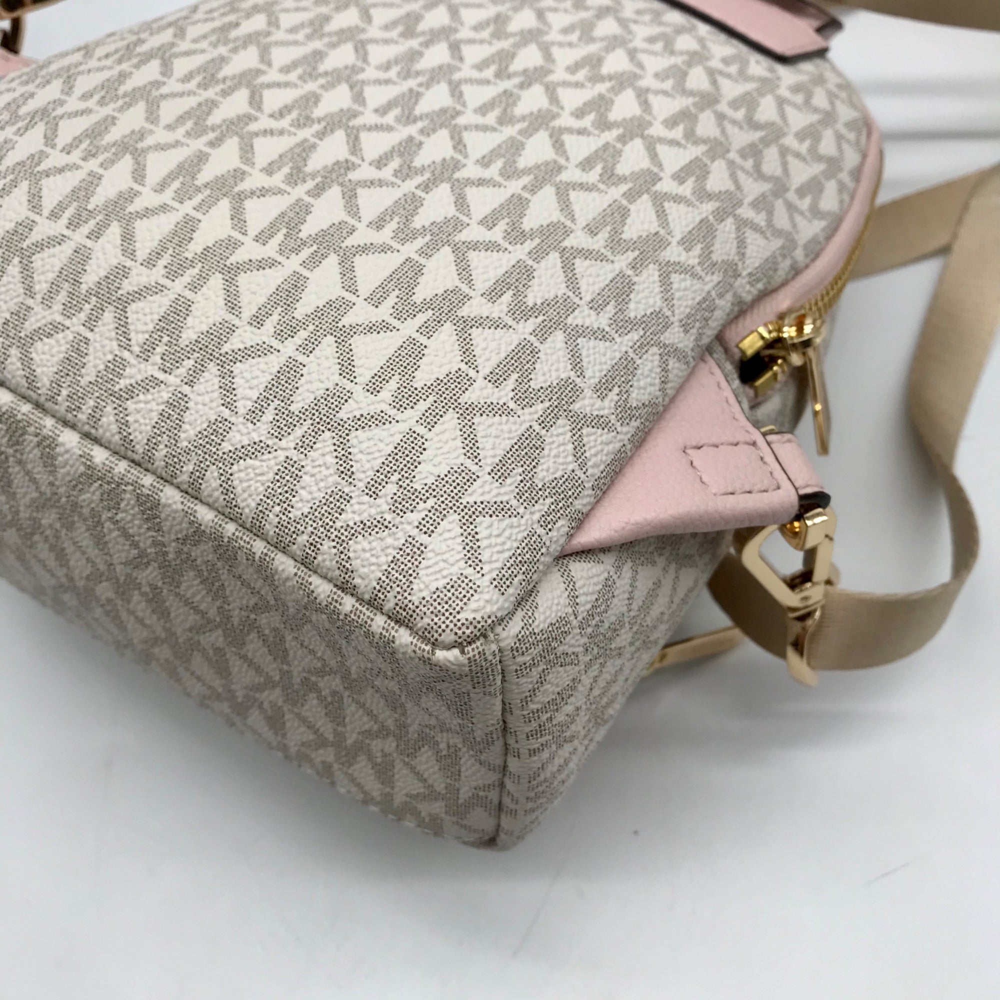 Michael Kors Vanilla And Pink Monogram Logo Erin Backpack Bag