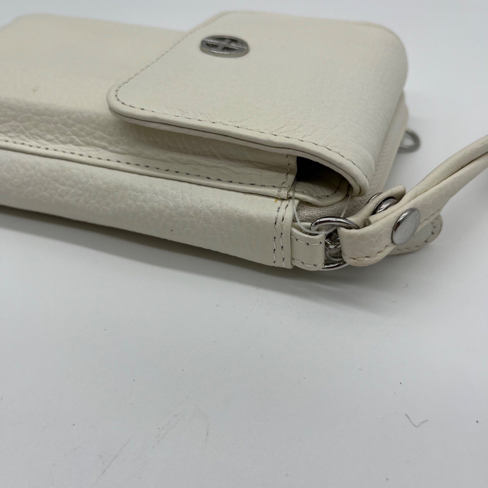 Giani Bernini White Softy Leather Tech Crossbody Wallet