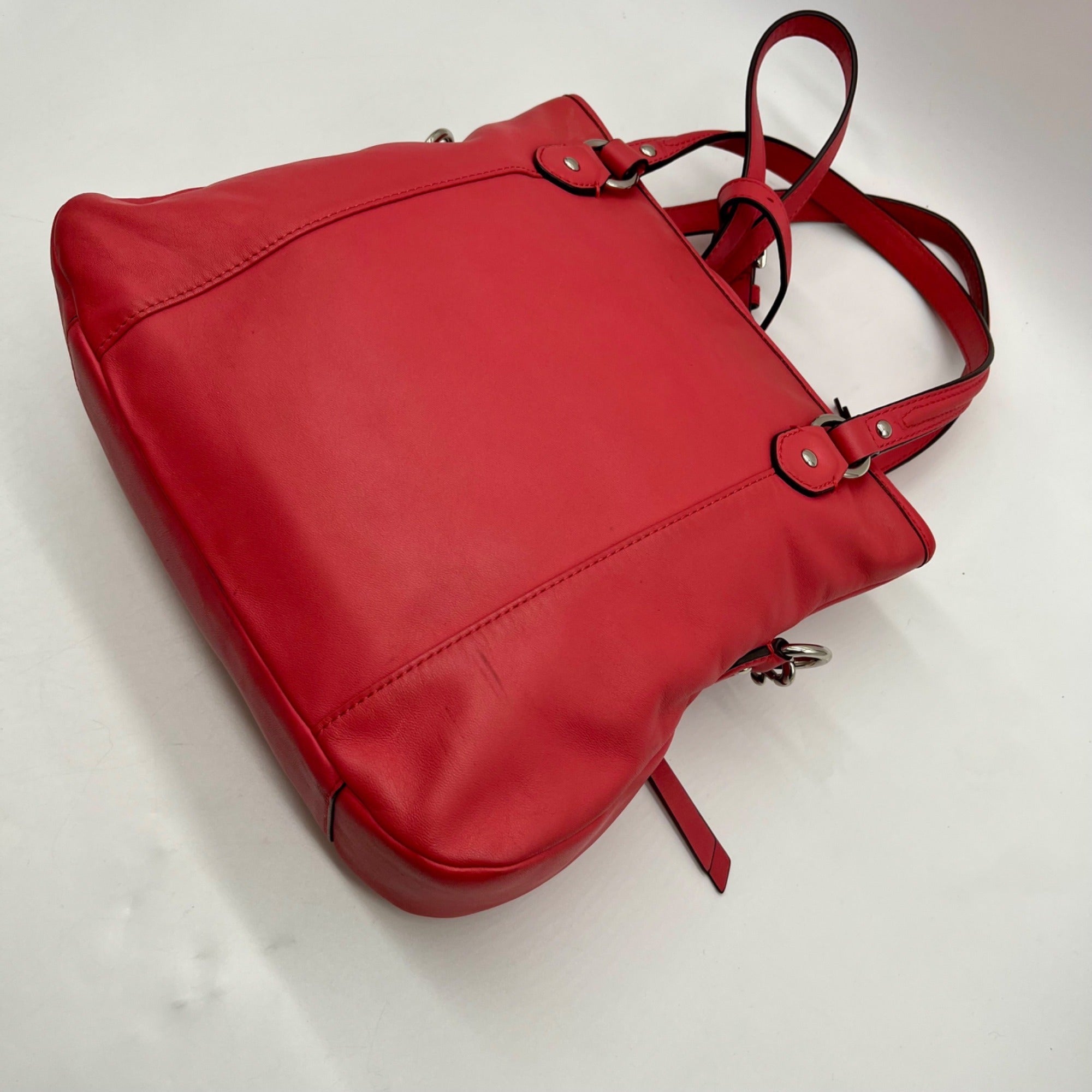 Coach Coral Smooth Leather Tote Bag-F23901