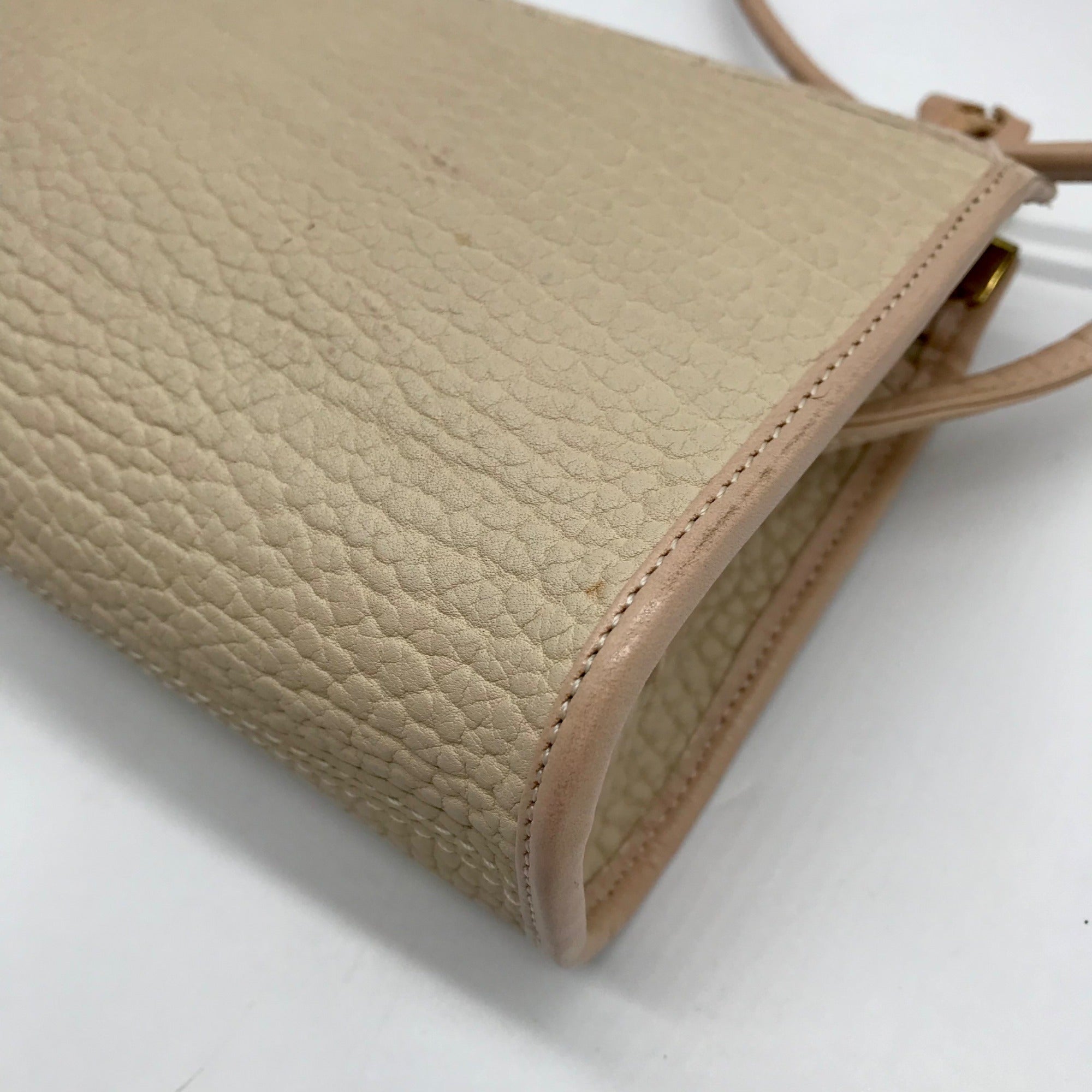 Dooney &amp; Bourke Cream Pebbled Grain Leather Crossbody Bag