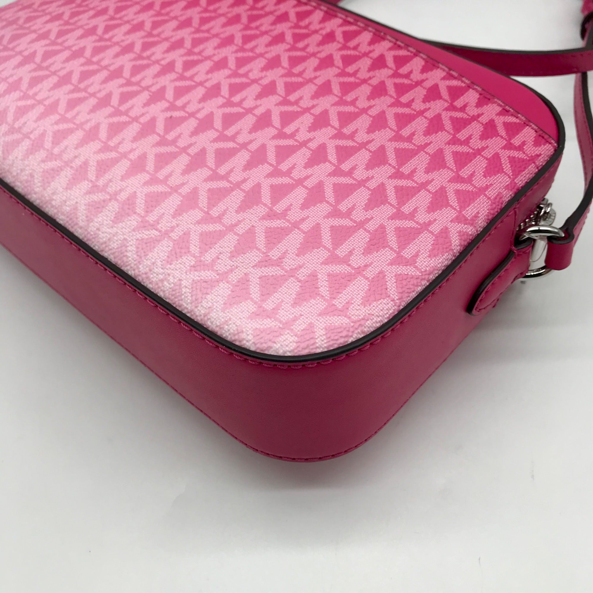 Michael Kors Dragon Fruit Ombre Leather Jet Set Logo Crossbody Bag