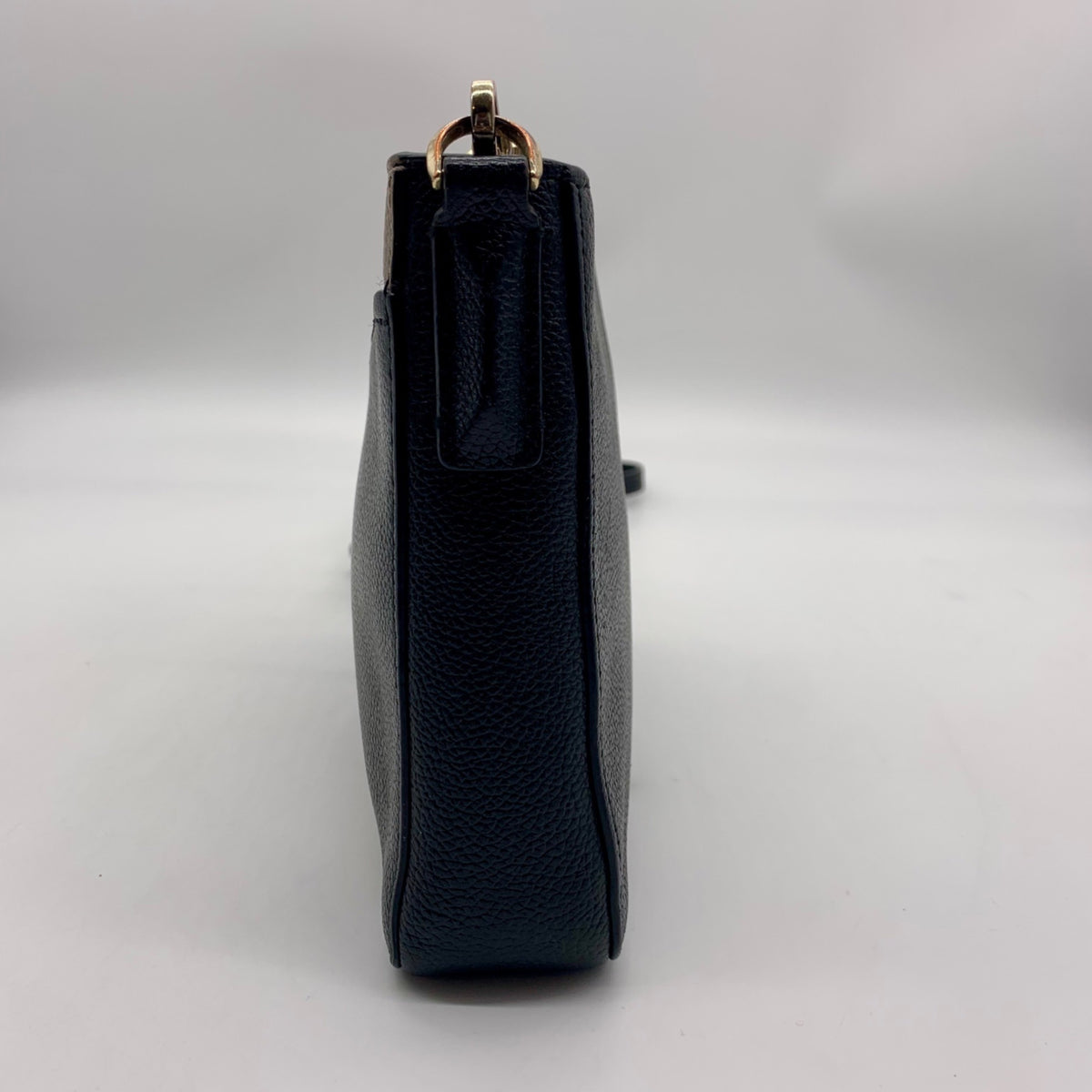 Kate Spade Gray And Black Pebbled Leather Margaux Crossbody Bag