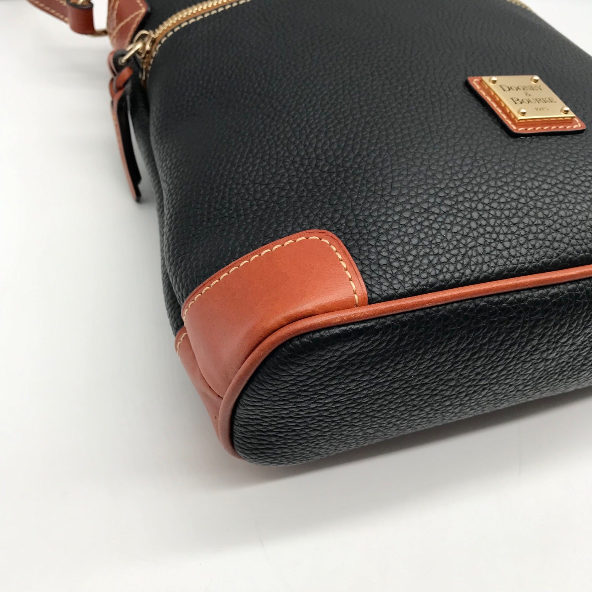 Dooney &amp; Bourke Black Pebbled Grain Leather Crossbody Bag
