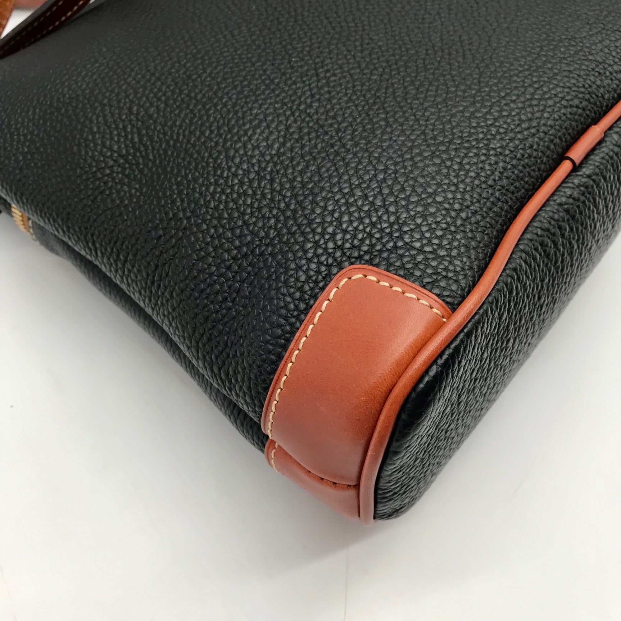 Dooney &amp; Bourke Black Pebbled Grain Leather Crossbody Bag