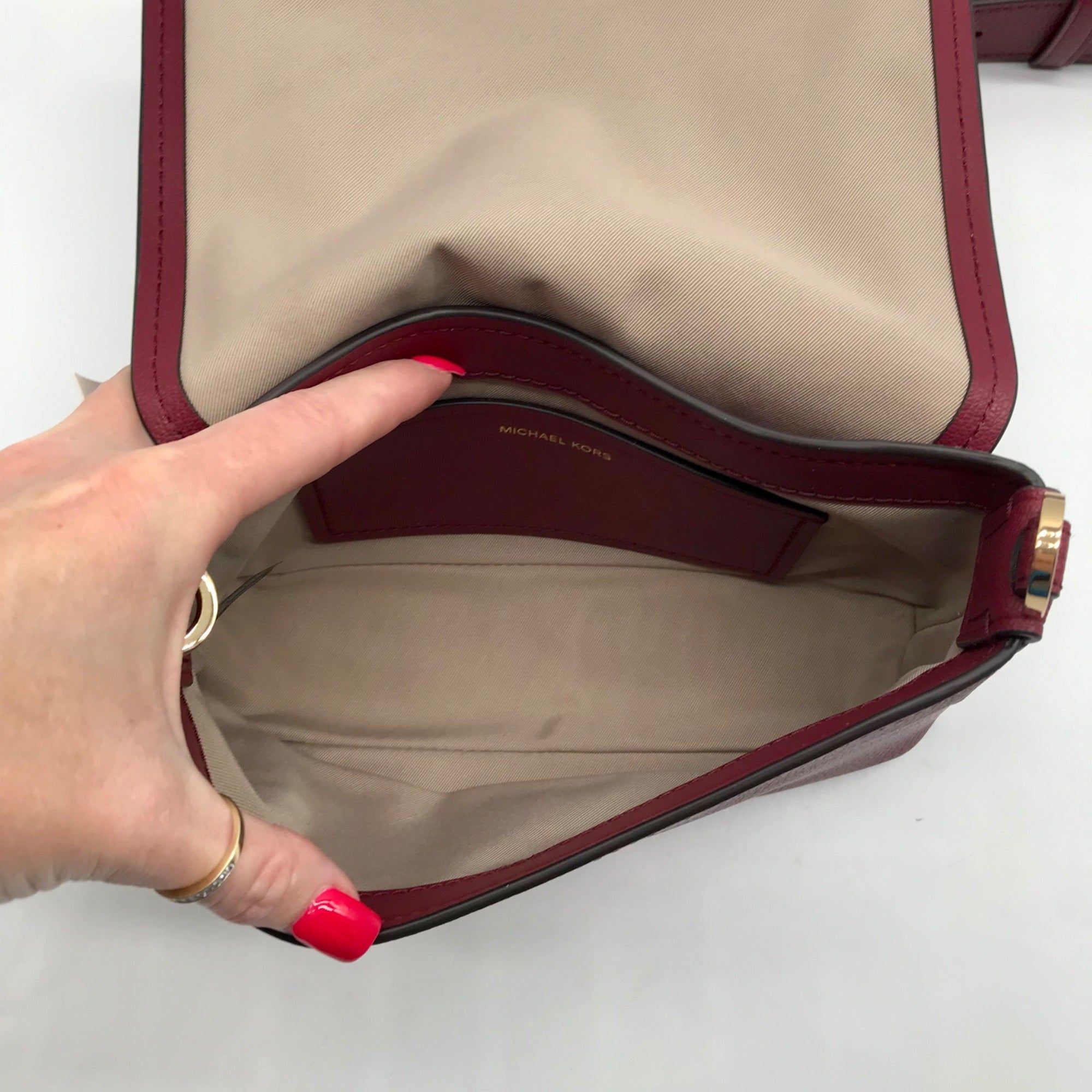 Michael Kors Mulberry Leather Small Nessa Messenger Crossbody Bag