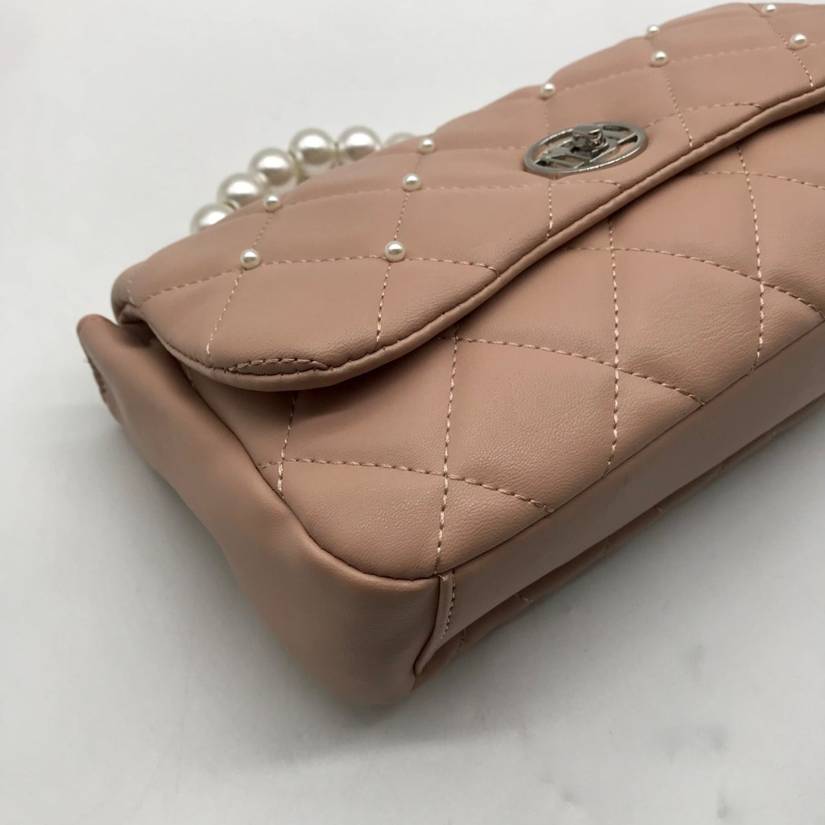 Badgley Mischka Nude Pink Quilted Faux Leather Crossbody Bag