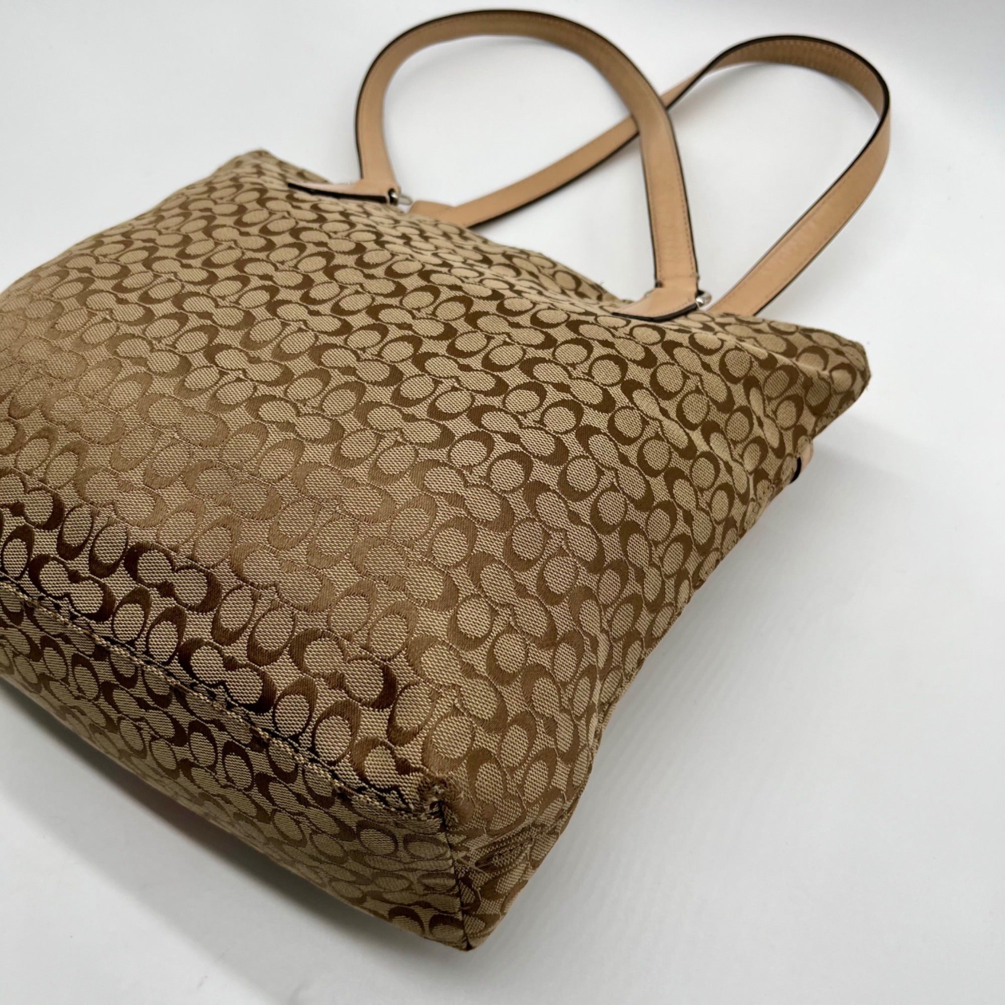 Coach Khaki And Hot Orange Tote Bag F27008