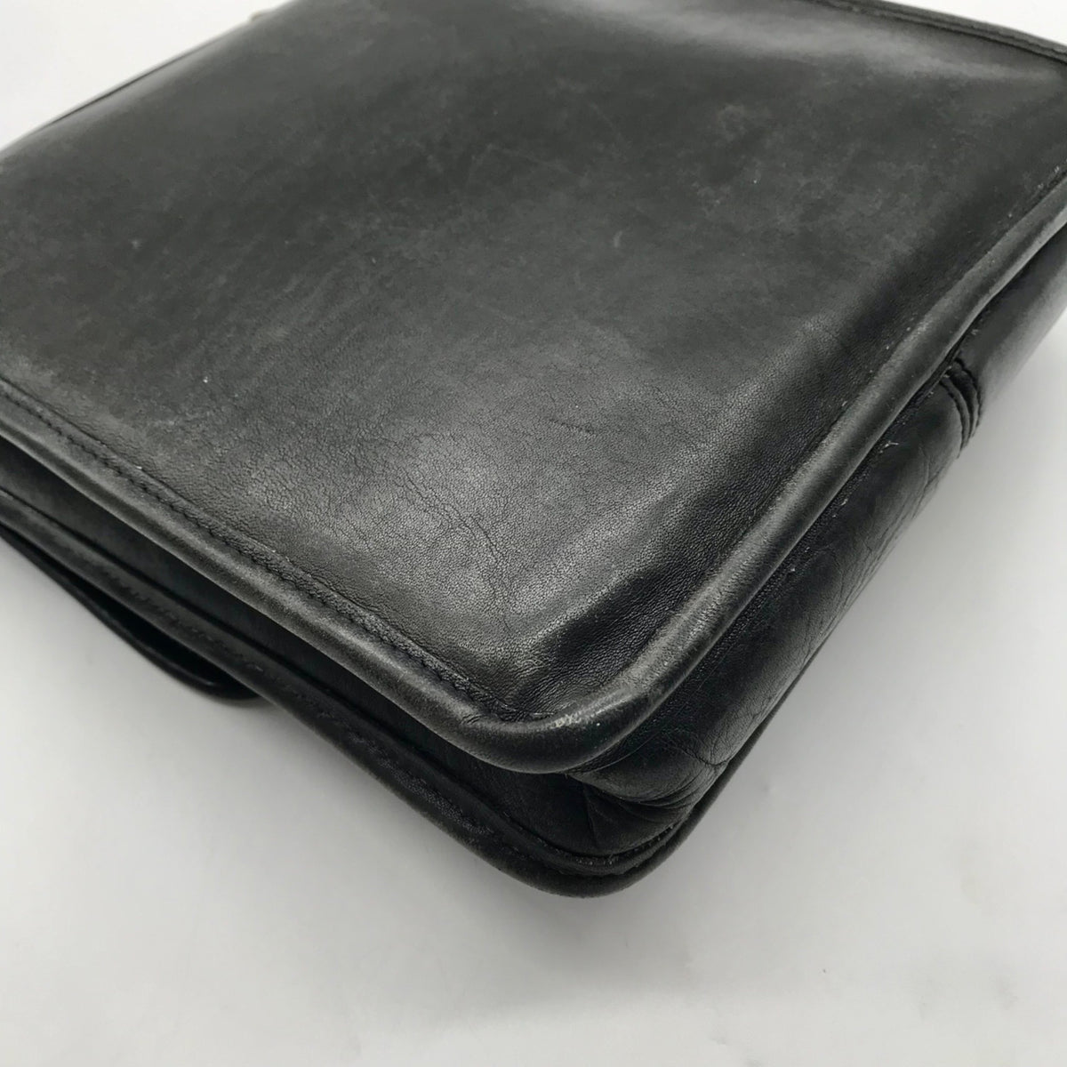 Coach Black Glove Leather Vintage Station Bag 6017