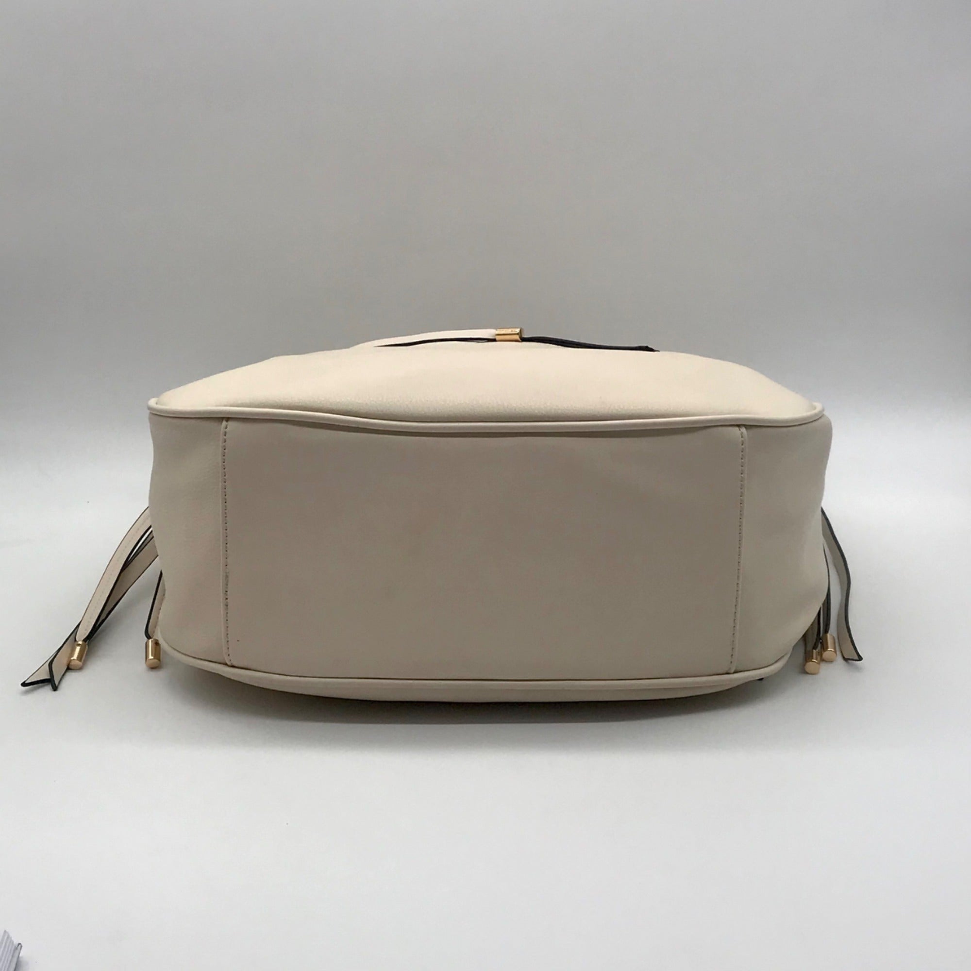Cream Faux Leather Tassel Design Slouchy Tote Bag