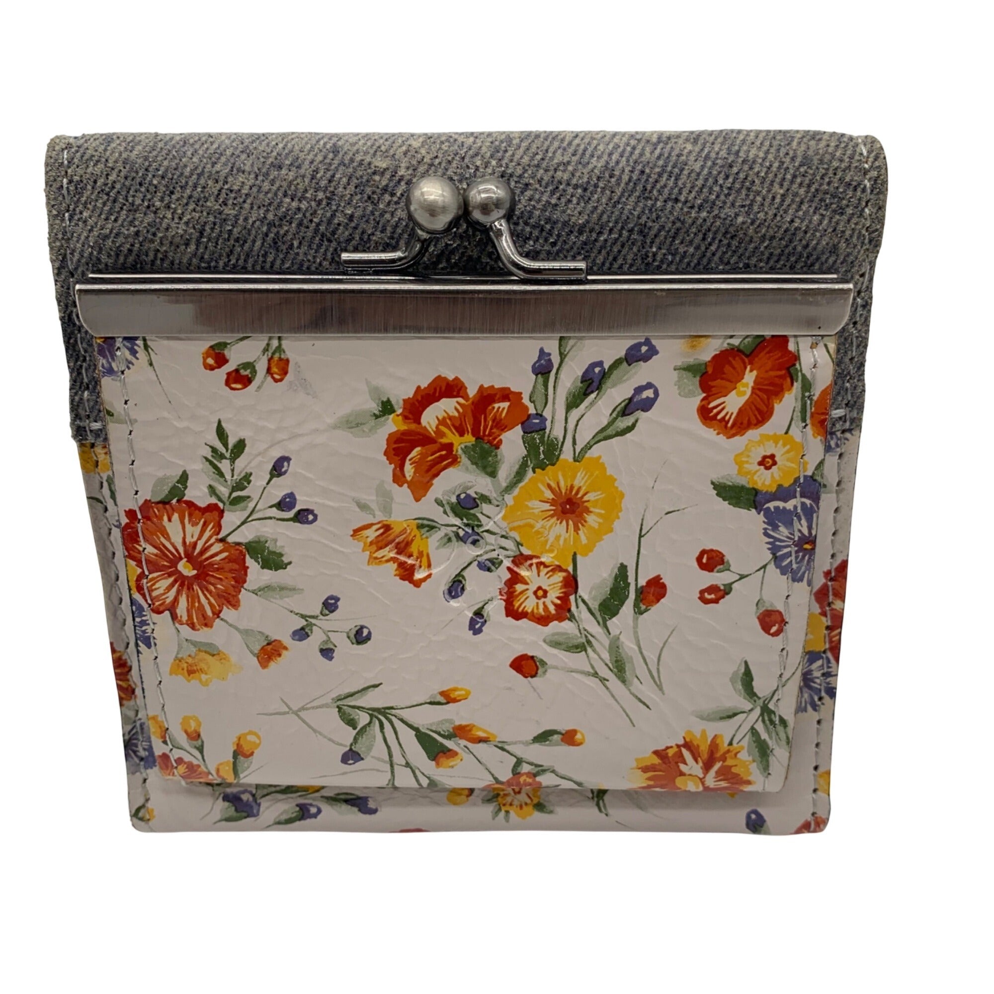 Patricia Nash Gray Mini Meadows Floral Print Bi-Fold Wallet 