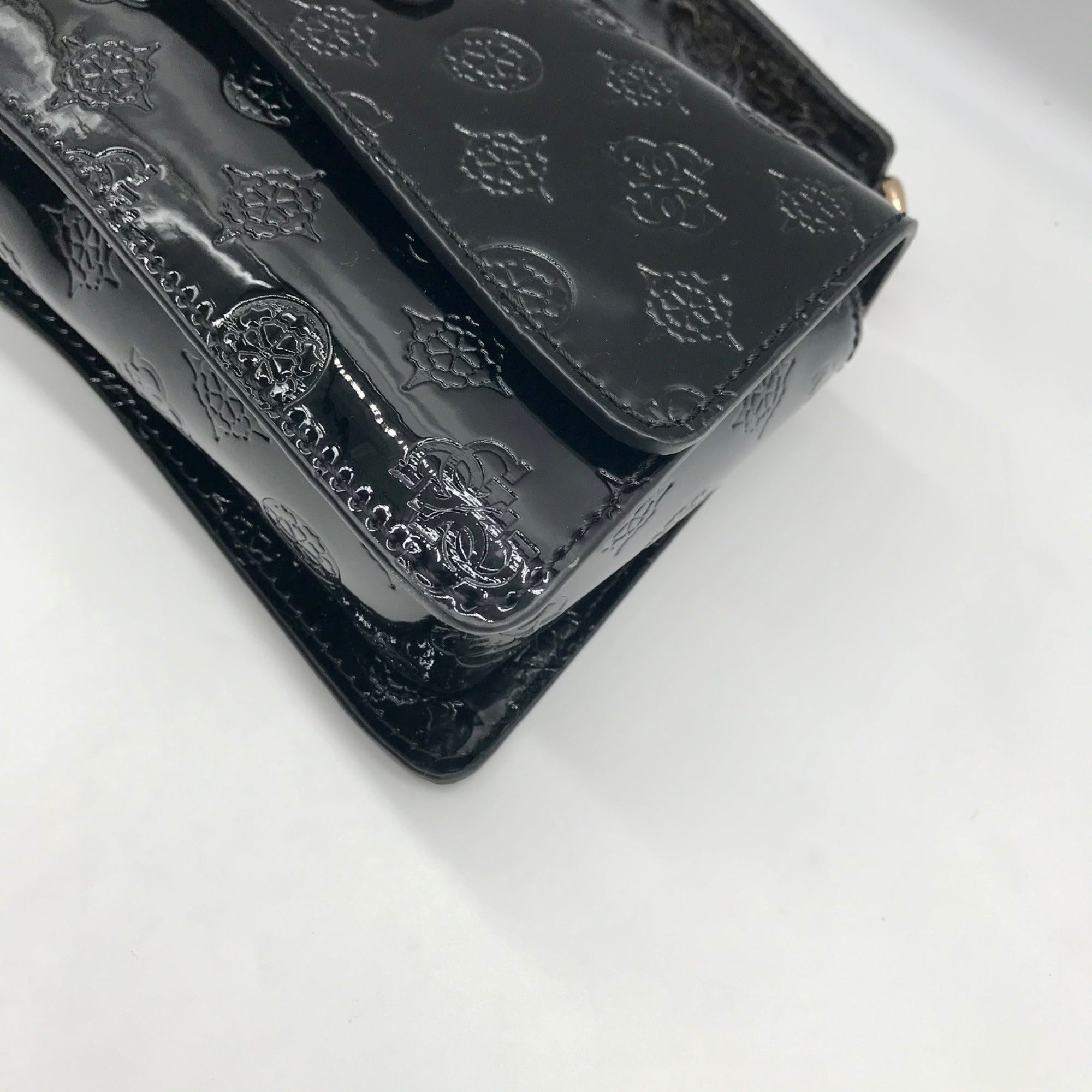 Guess Black Gerty Convertible Crossbody Bag