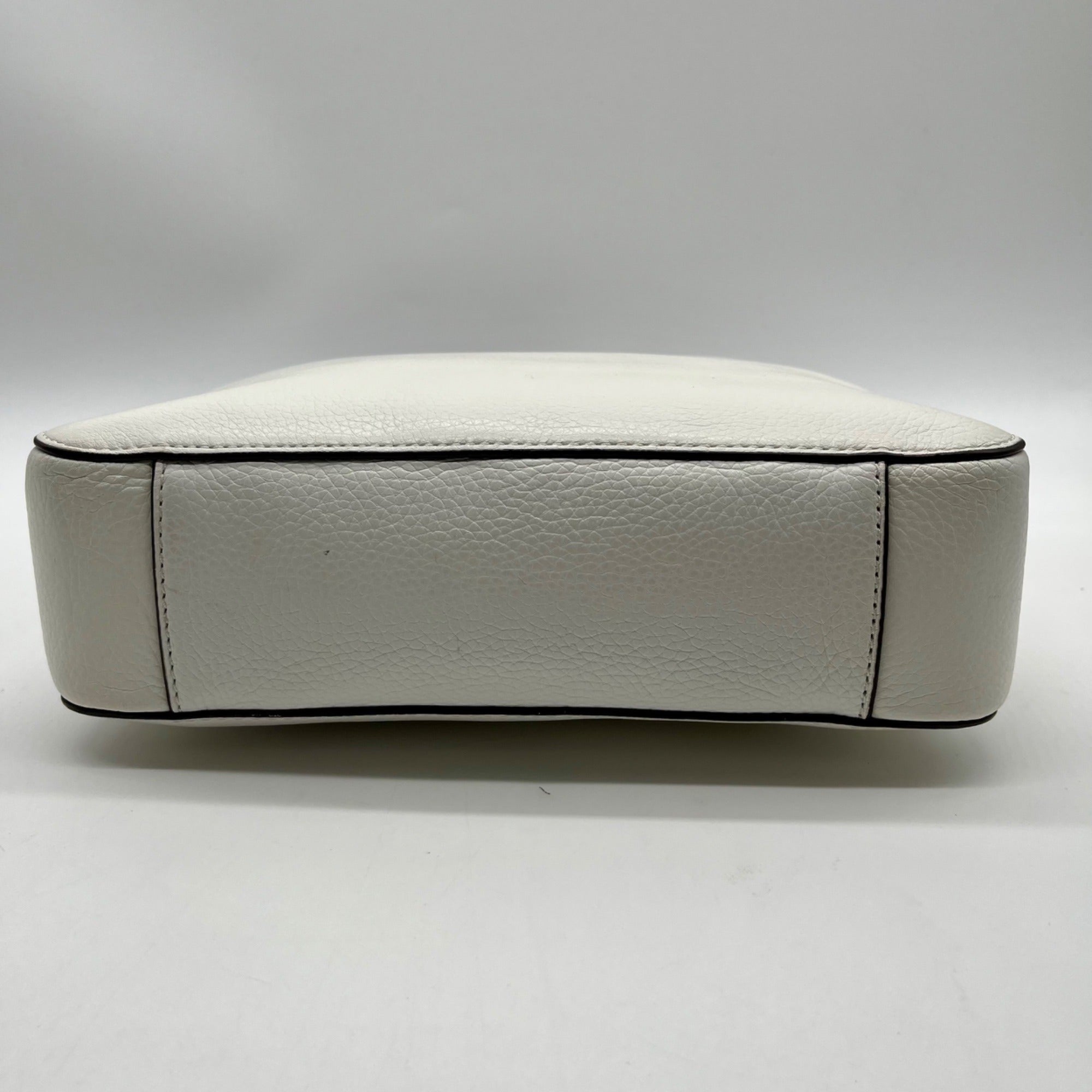 Micheal Kors Bedford White Pebbled Leather Crossbody