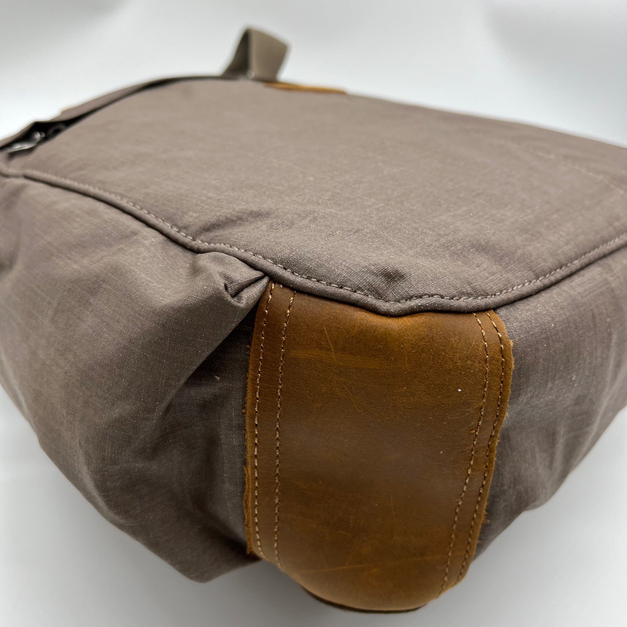 Tsd Brand Brown Urban Light Fabric Tote Bag