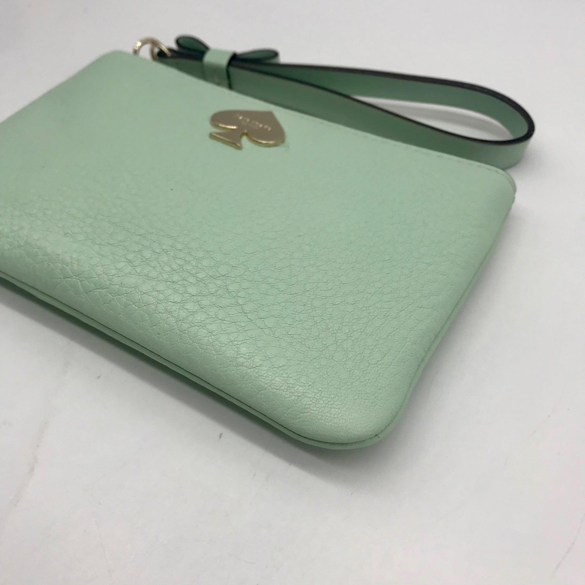 Kate Spade Mint Green Pebbled Leather Leroy Street Bee Wristlet