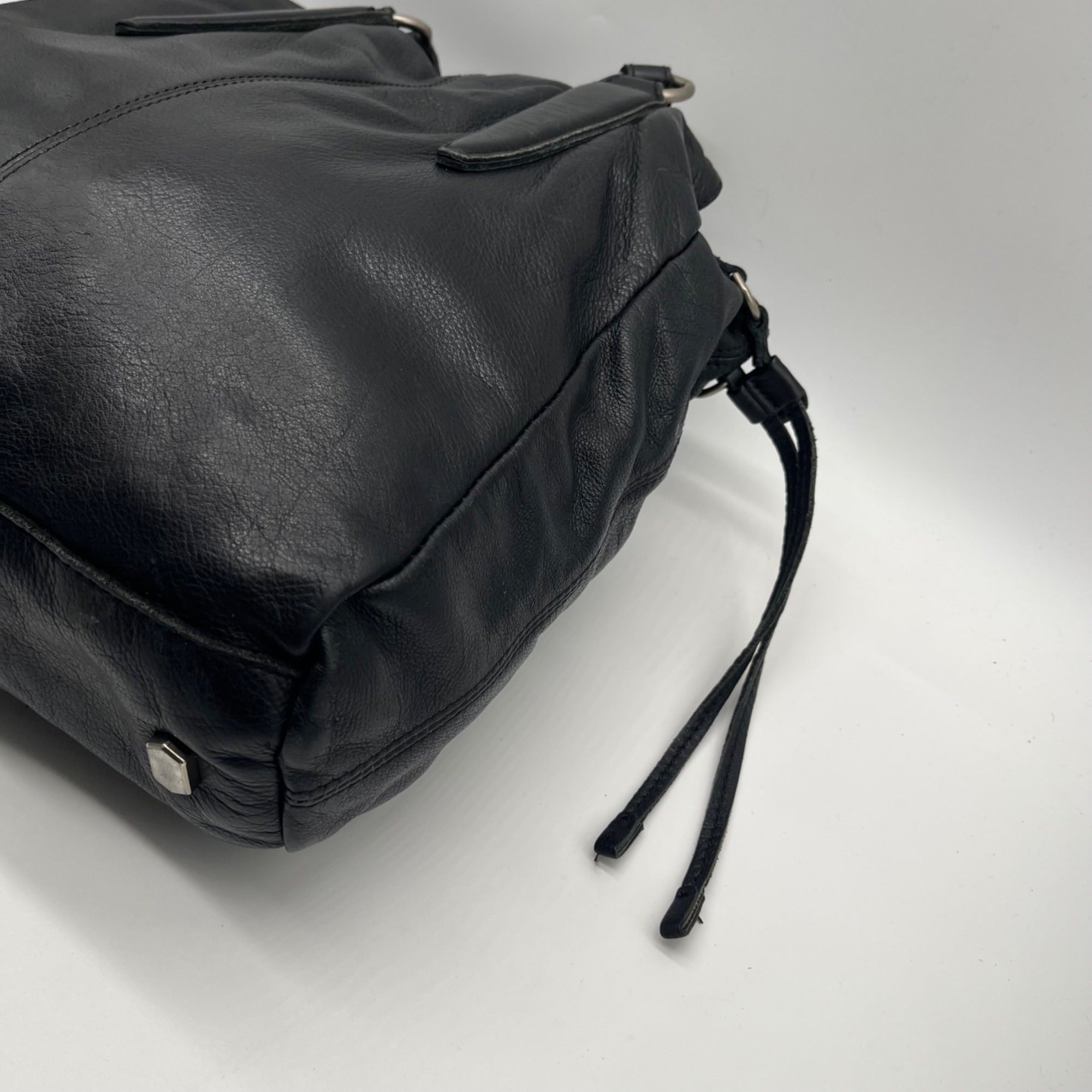 Liebeskind Black Leather Shoulder Bag