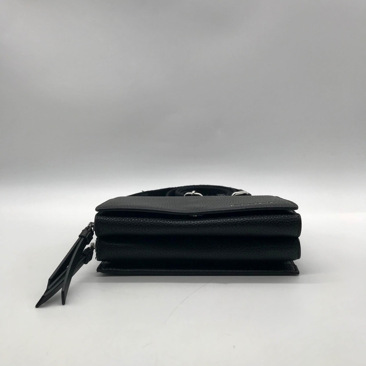 Calvin Klein Black Pebbled Faux Leather Wallet Crossbody &amp; Coin Pouch