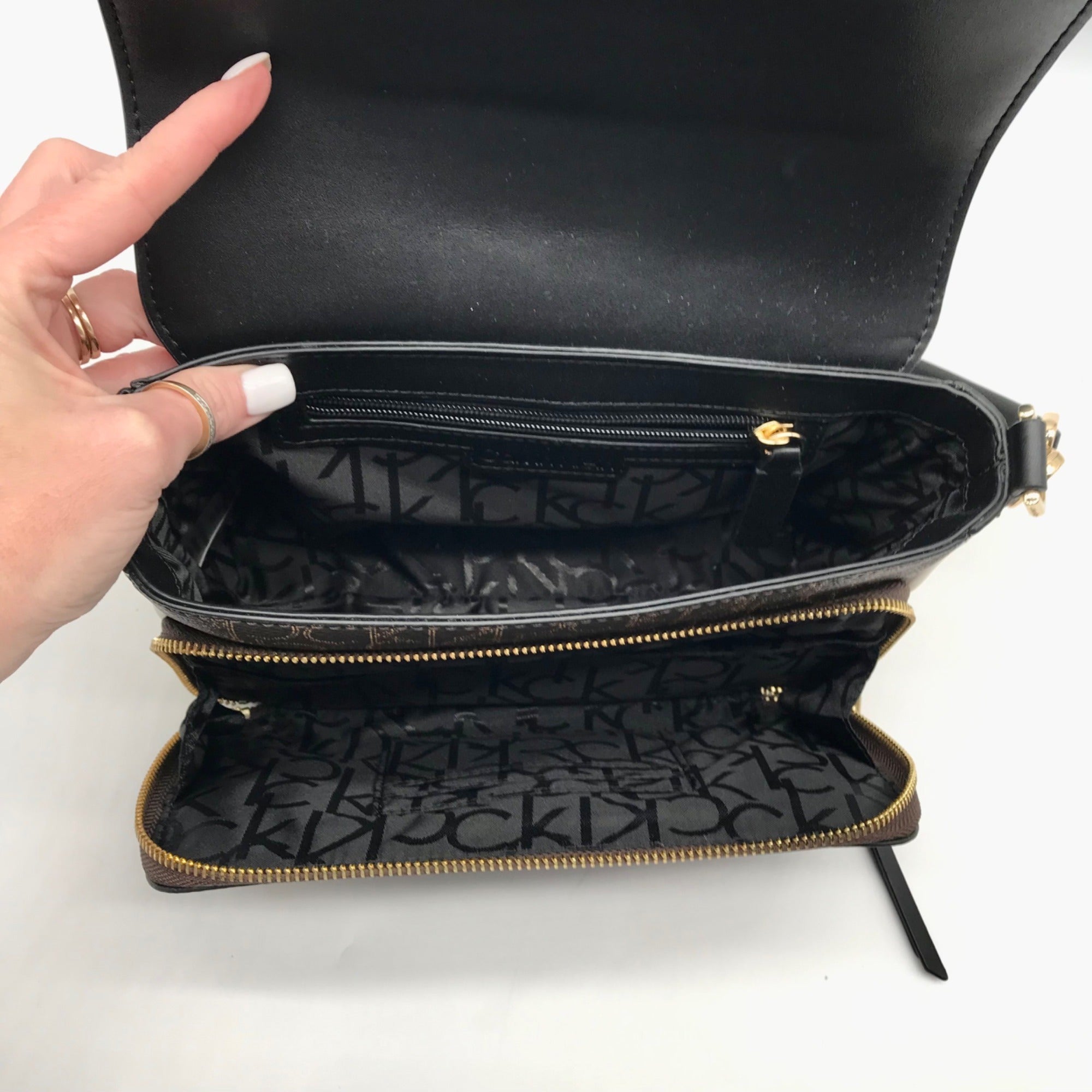 Calvin Klein Multicolor Faux Leather Signature Flap Millie Shoulder Bag