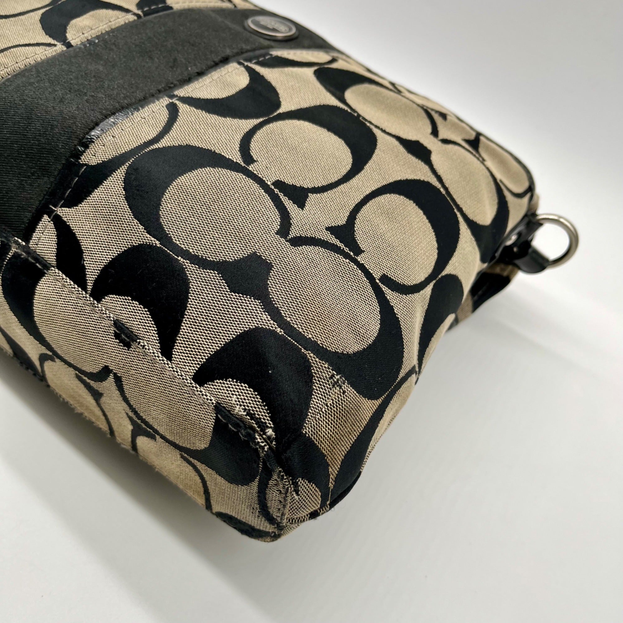 Coach Signature Stripe Fold over Tote Bag F23304