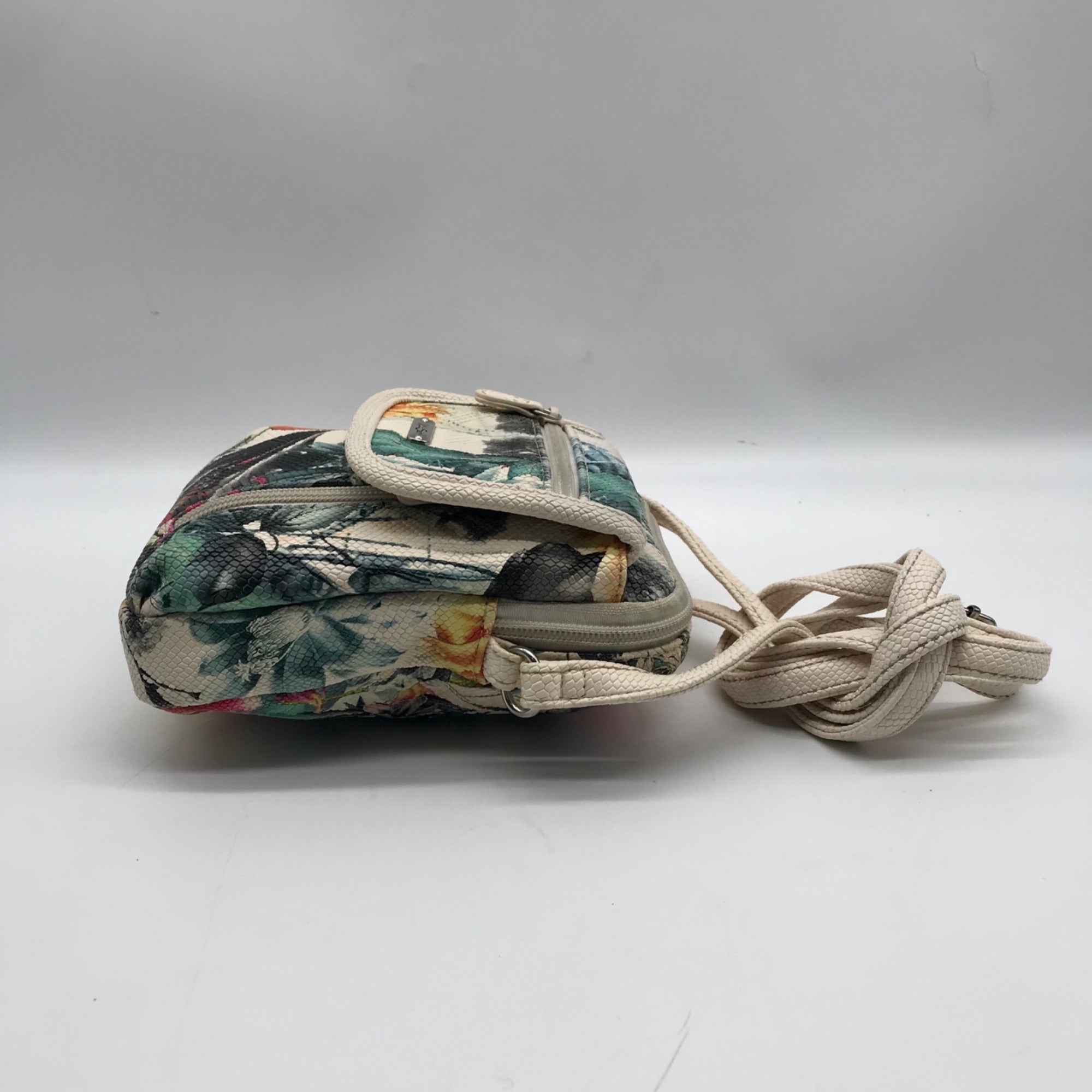 MultiSac Beige Vegan Leather Travel Purse