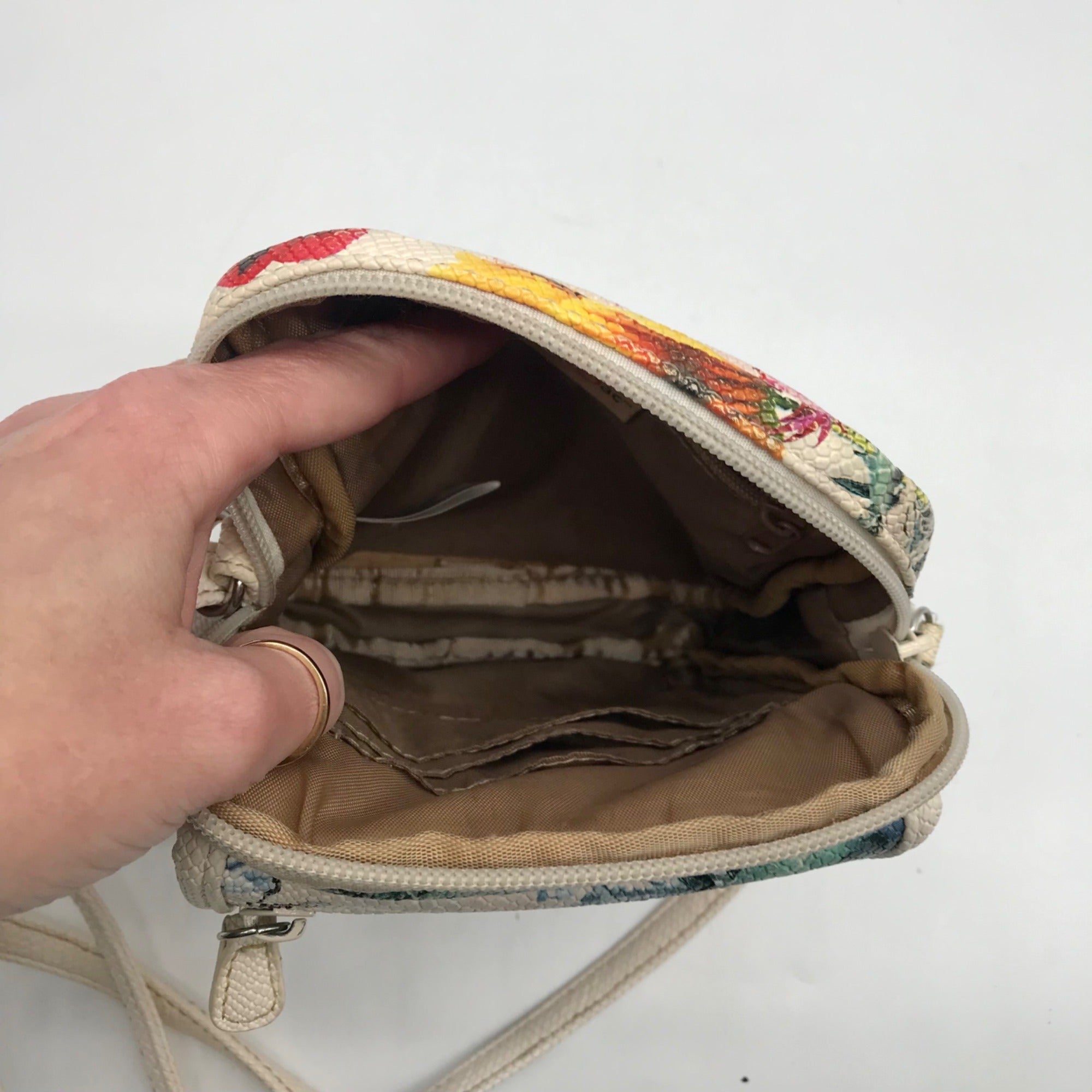 MultiSac Beige Vegan Leather Travel Purse