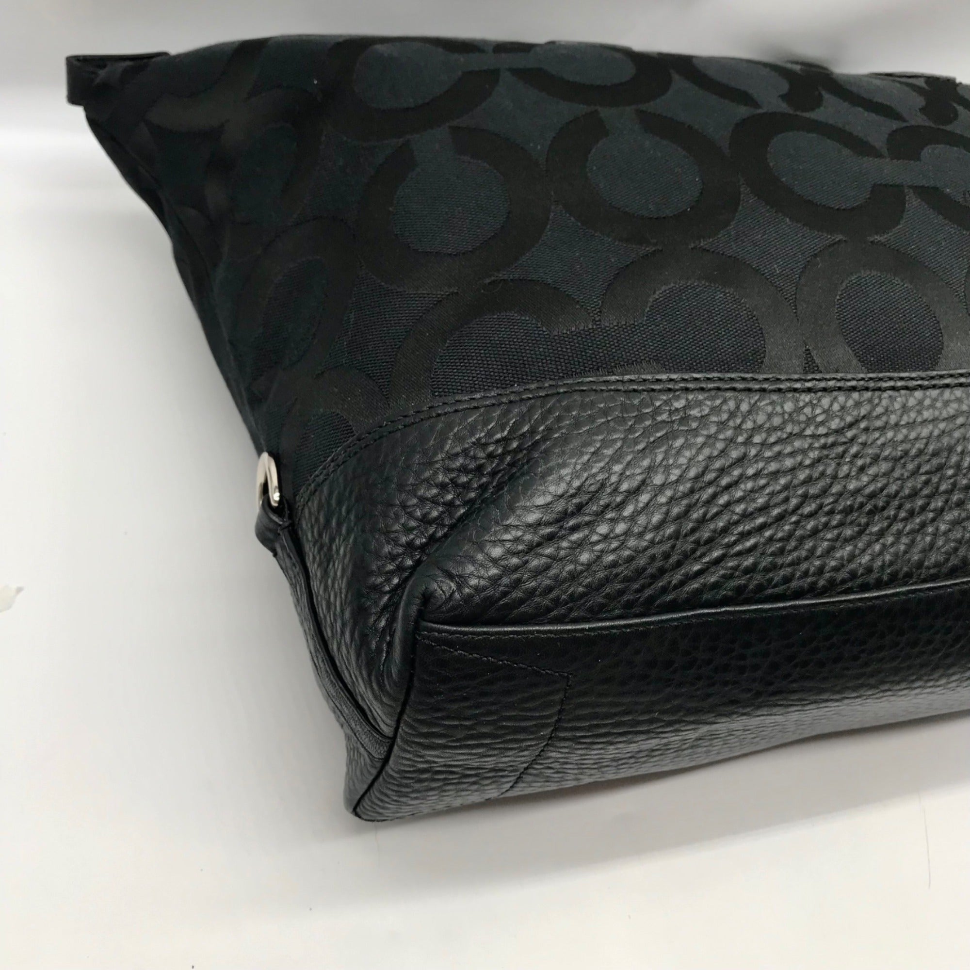 Coach Black Canvas Leather Julia OP Art Shoulder Tote Bag 14963