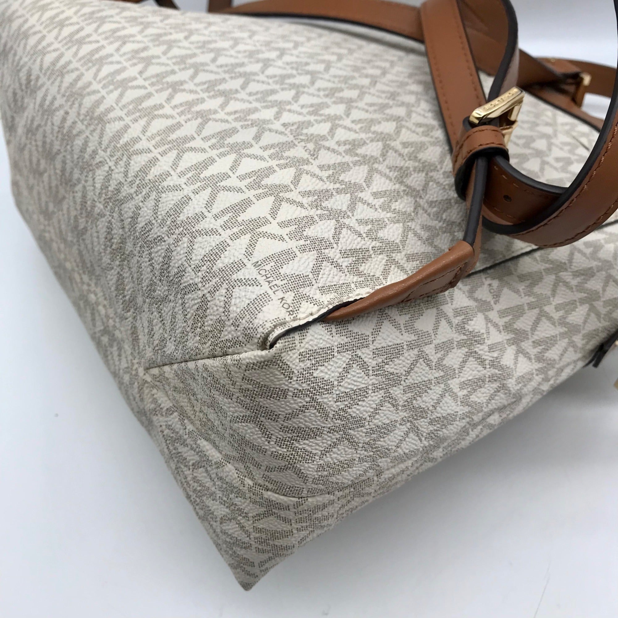 Micahel Kors Vanilla Monogram Canvas Rhea Slim Backpack