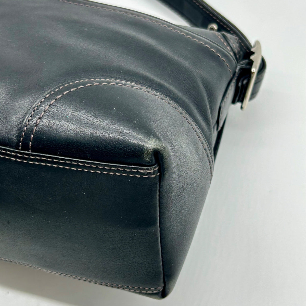 Coach Black Vintage Hampton Flap Bag F11196