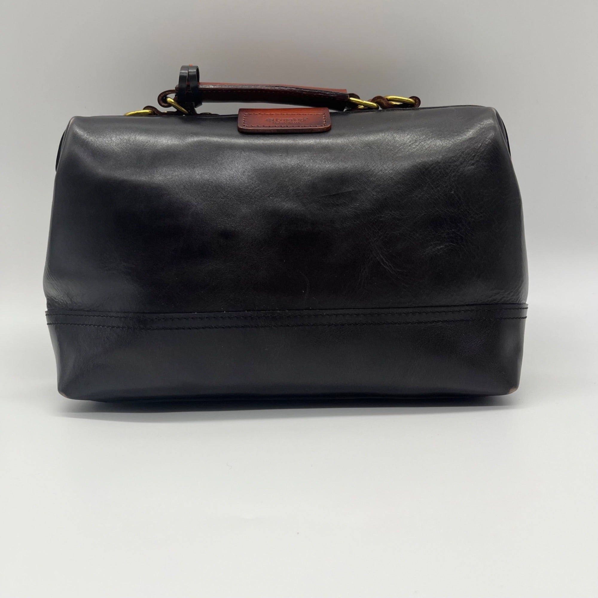 Old Trend Genuine Leather Black Doctor Satchel Bag