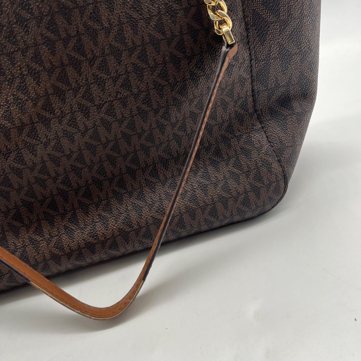 Michael Kors Brown Monogram Jet Set Large Travel Chain Shoulder Bag
