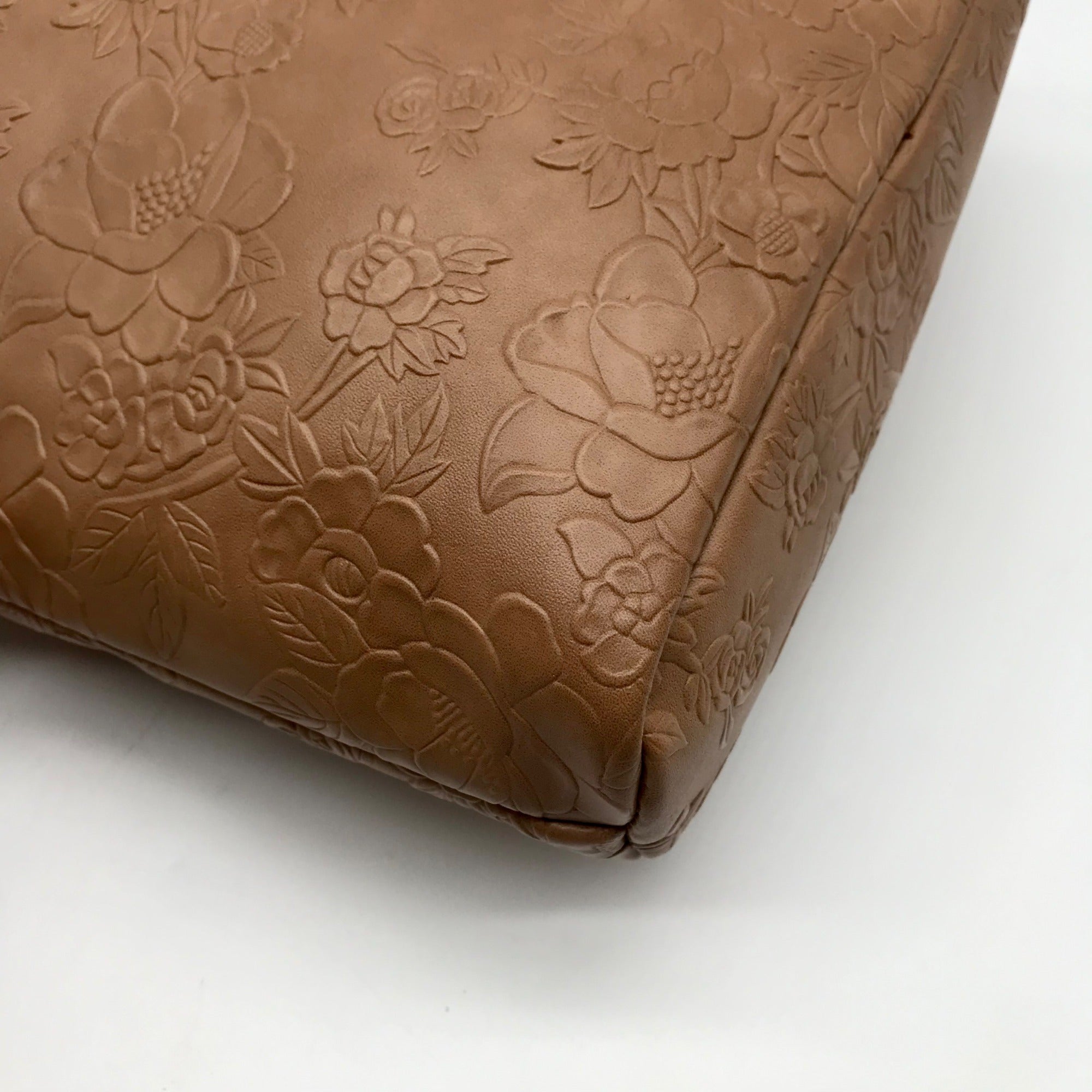 Giani Bernini Brown Pebble Crossbody Bag