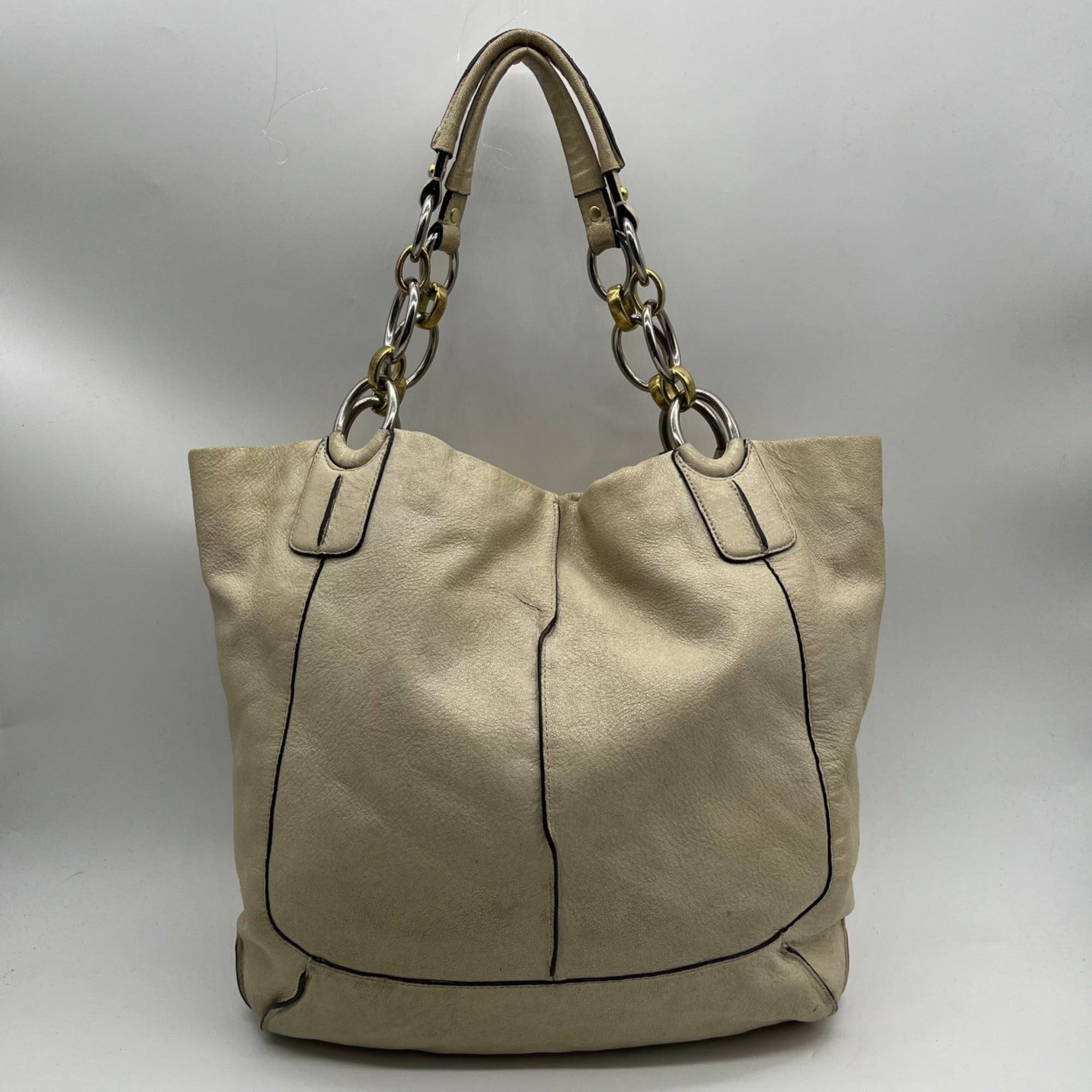 Coach Beige Leather Shoulder Bag 16815