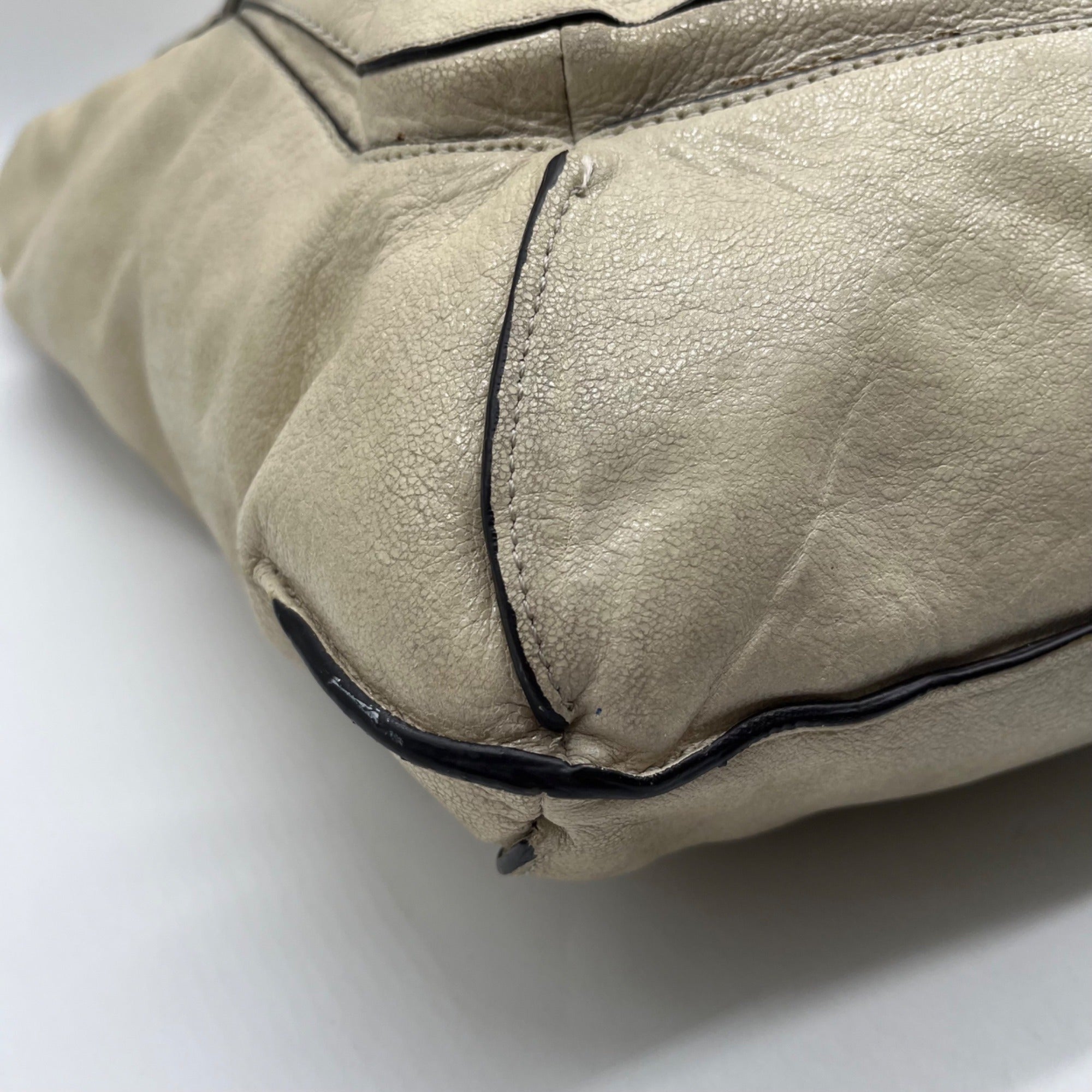 Coach Beige Leather Shoulder Bag 16815