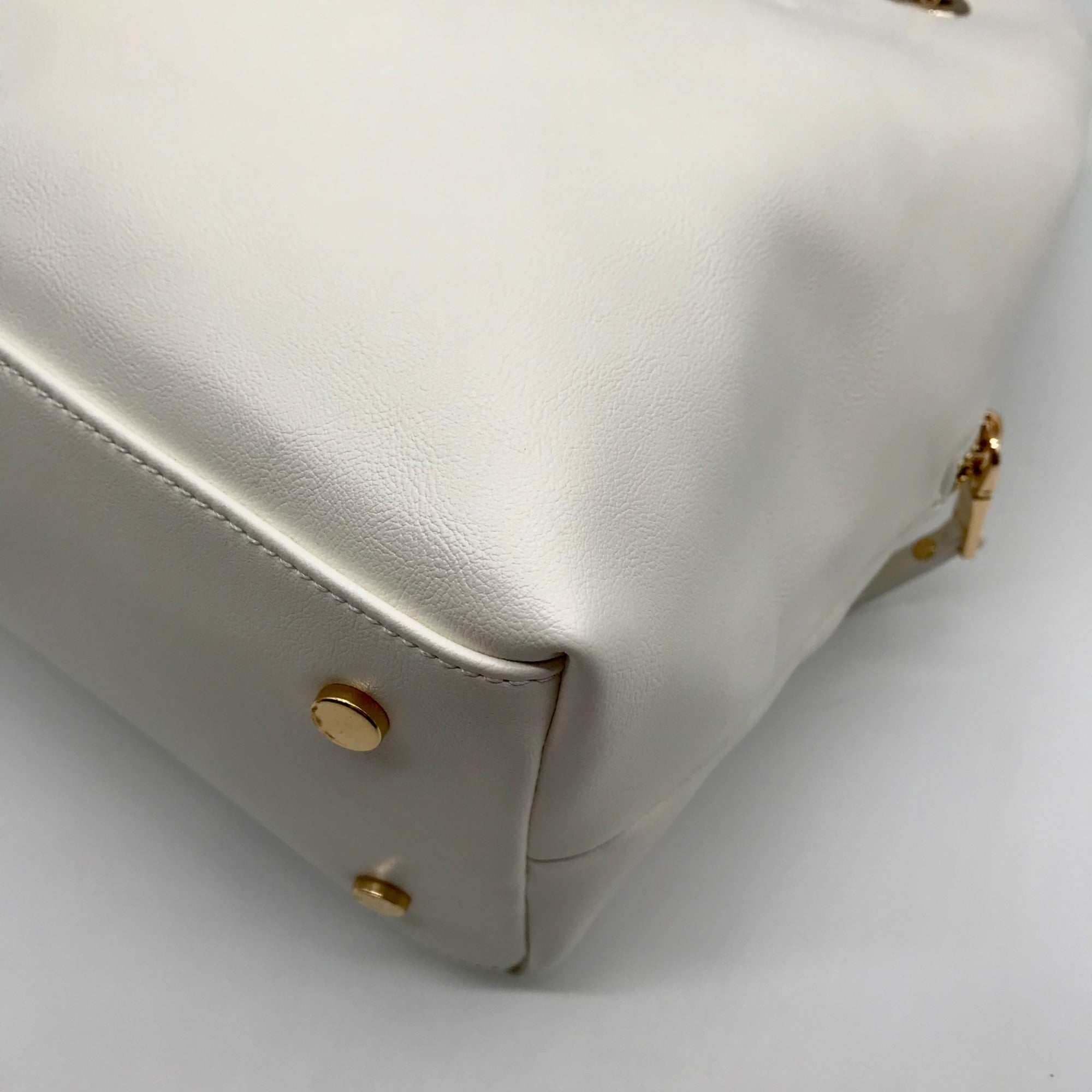 I.N.C. International Concepts Vanilla Trippii Chain Tote Bag