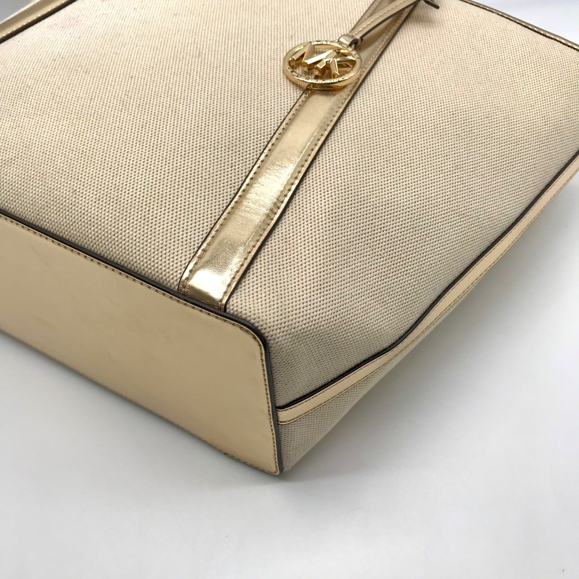 Michael Kors Pale Gold Large Jet Set Travel Top Zip Tote Bag
