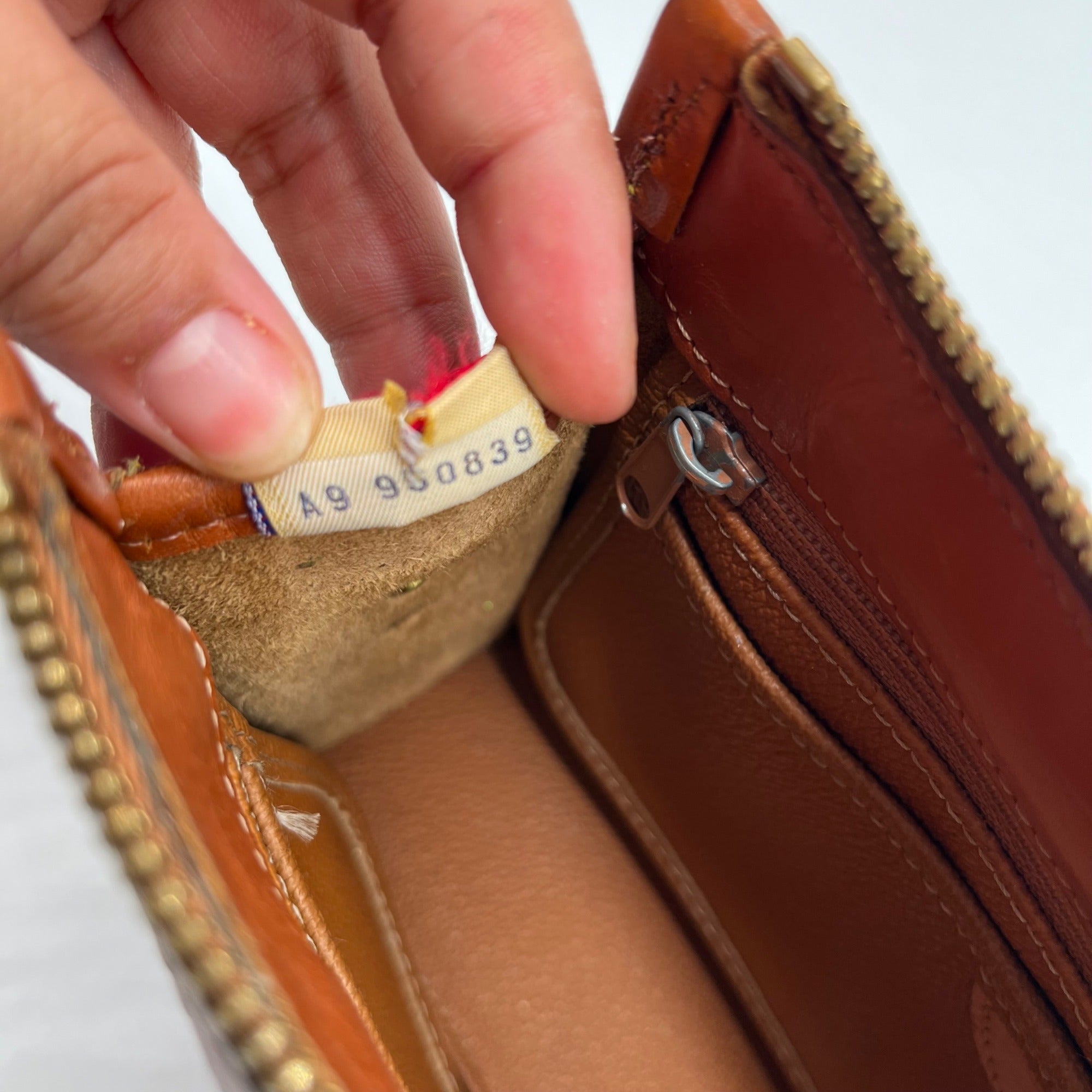 Dooney &amp; Bourke Brown Leather Crossbody Bag