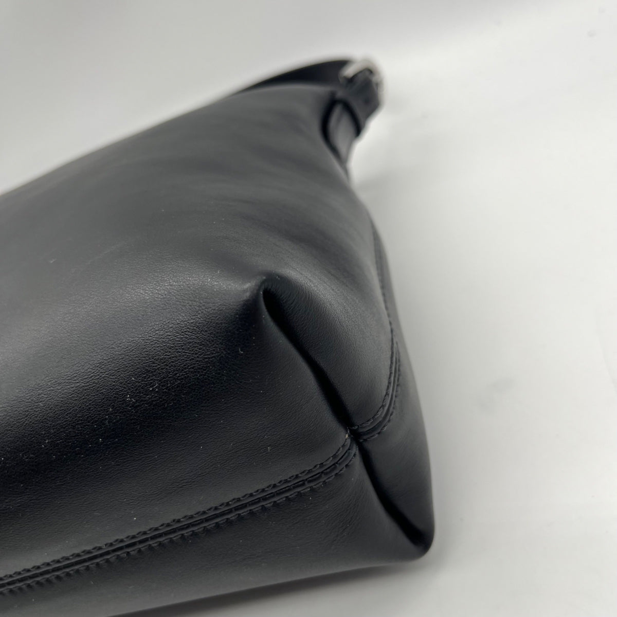 Stuart Weitzman Black Leather Shoulder Bag
