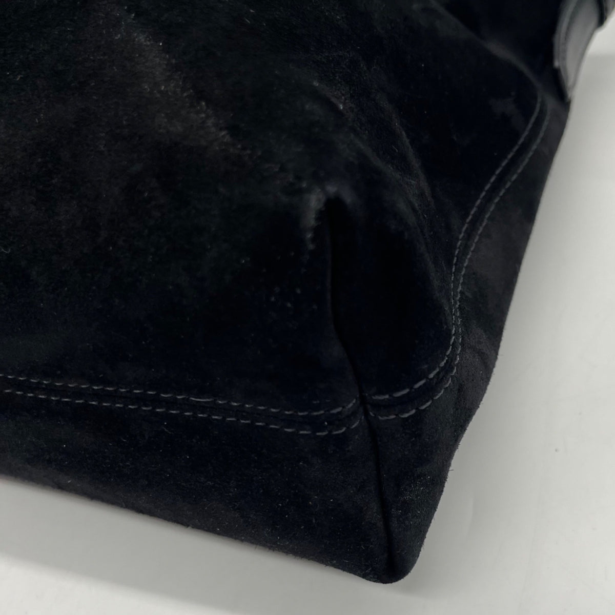 Stuart Weitzman Black Leather Shoulder Bag
