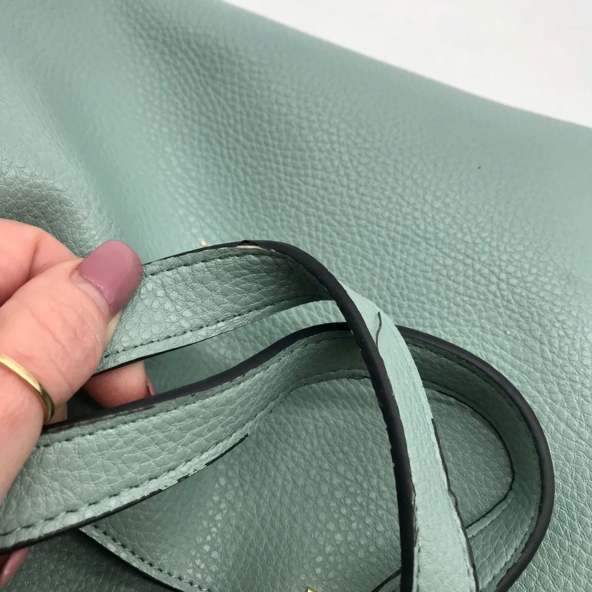 Steve Madden Mint Green Pebbled Satchel With Scarf