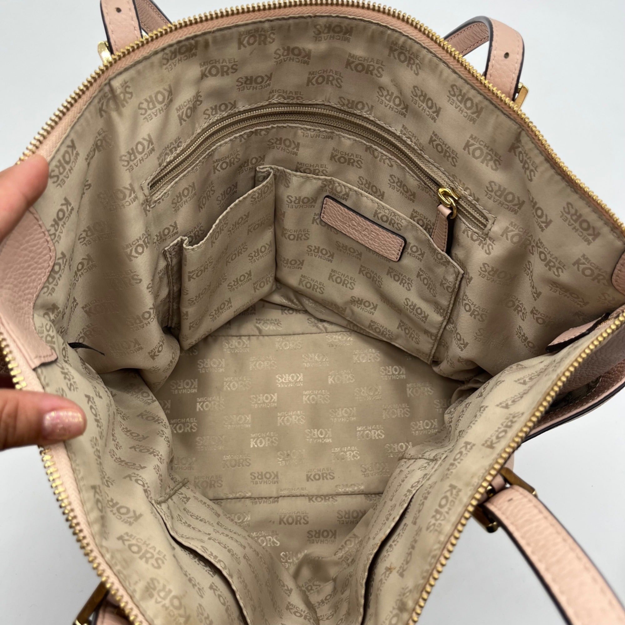 Michael Kors Light Pink Pebbled Leather Jet Set Tote &amp; Wristlet