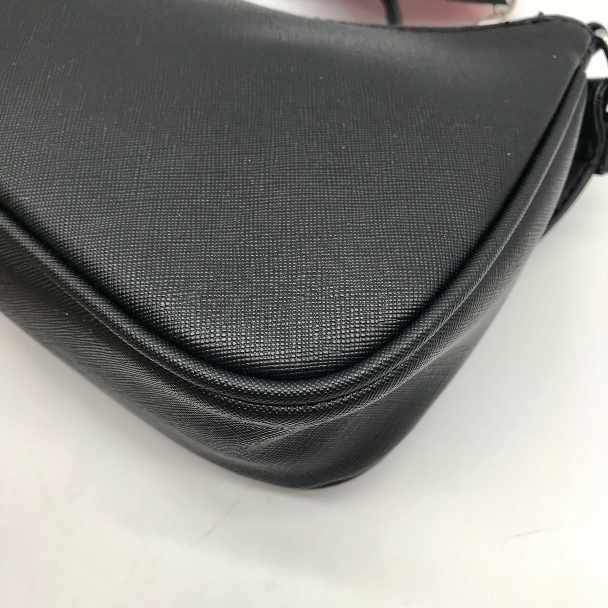 Like Dreams Black Charmed Belle Shoulder bag