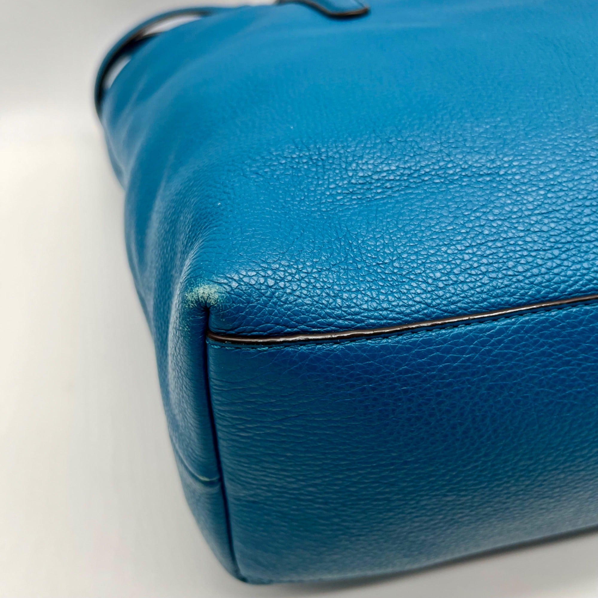 Coach Blue Pebbled Leather Tote Bag With Wallet
