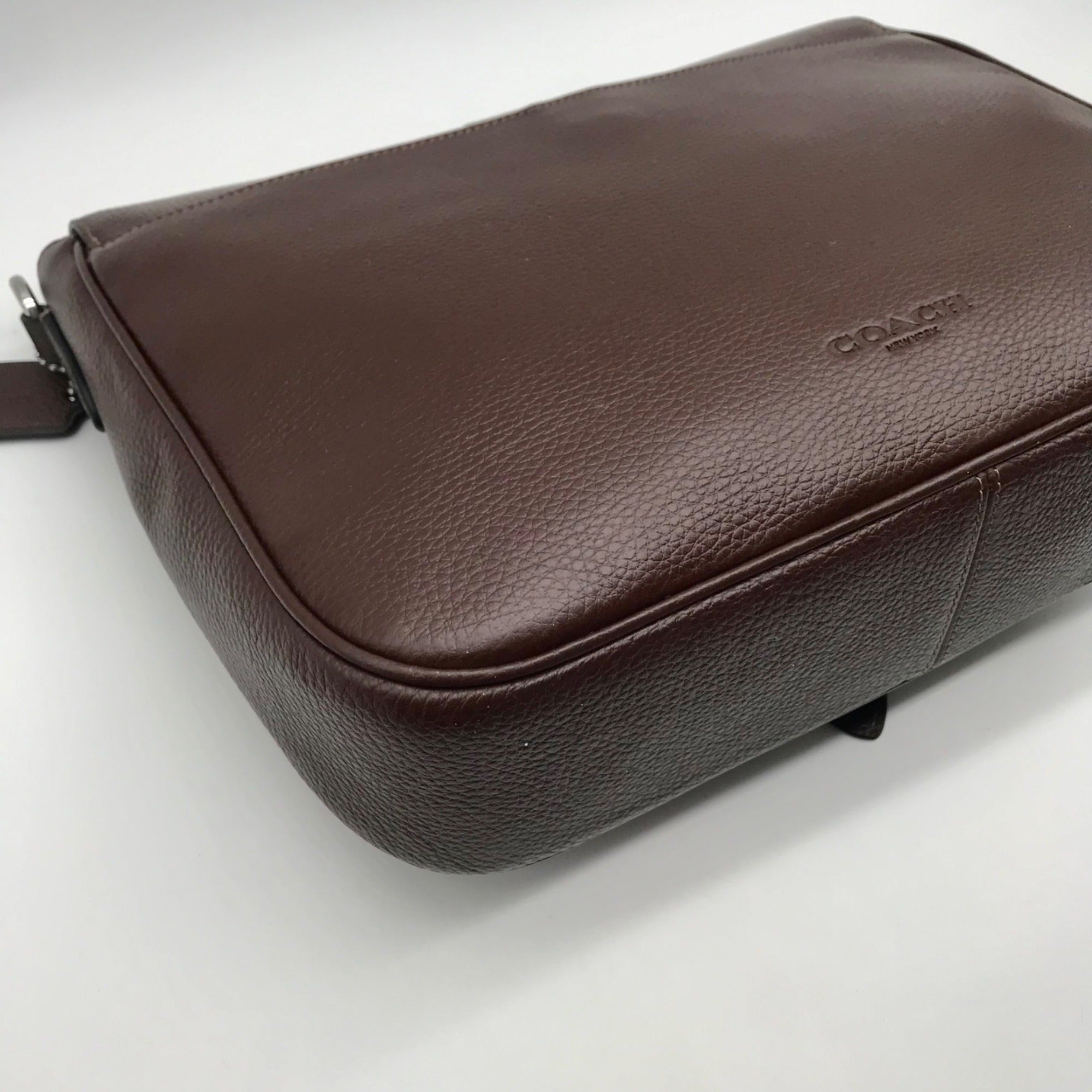 Coach Brown Pebbled Leather Warner Messenger Bag CW215