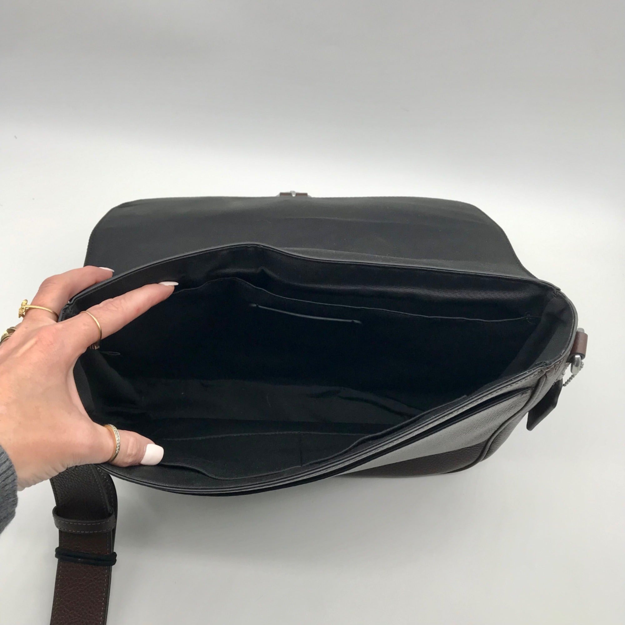 Coach Brown Pebbled Leather Warner Messenger Bag CW215
