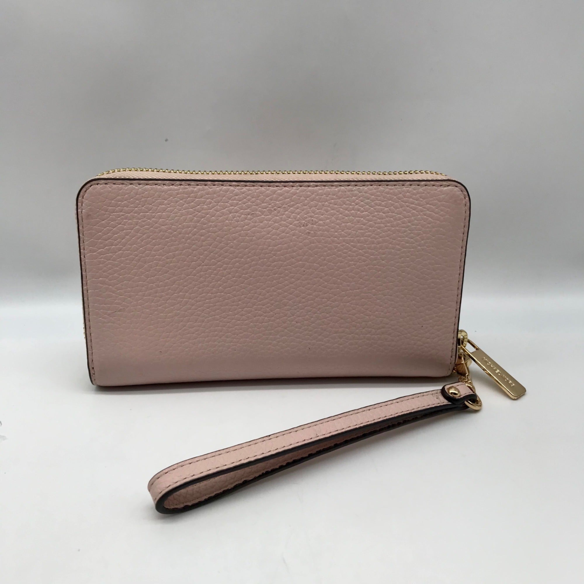 Michael Kors Pink Leather Jet Set Travel Wallet