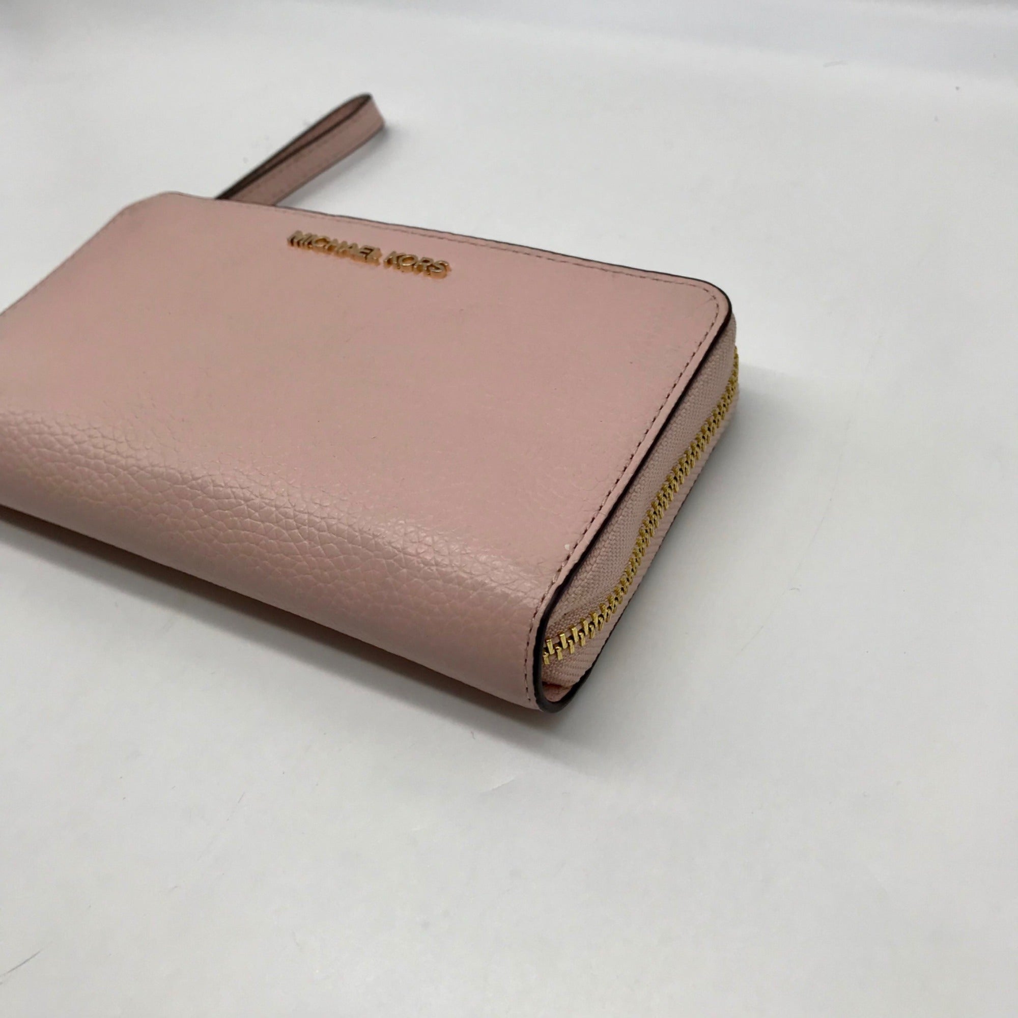 Michael Kors Pink Leather Jet Set Travel Wallet