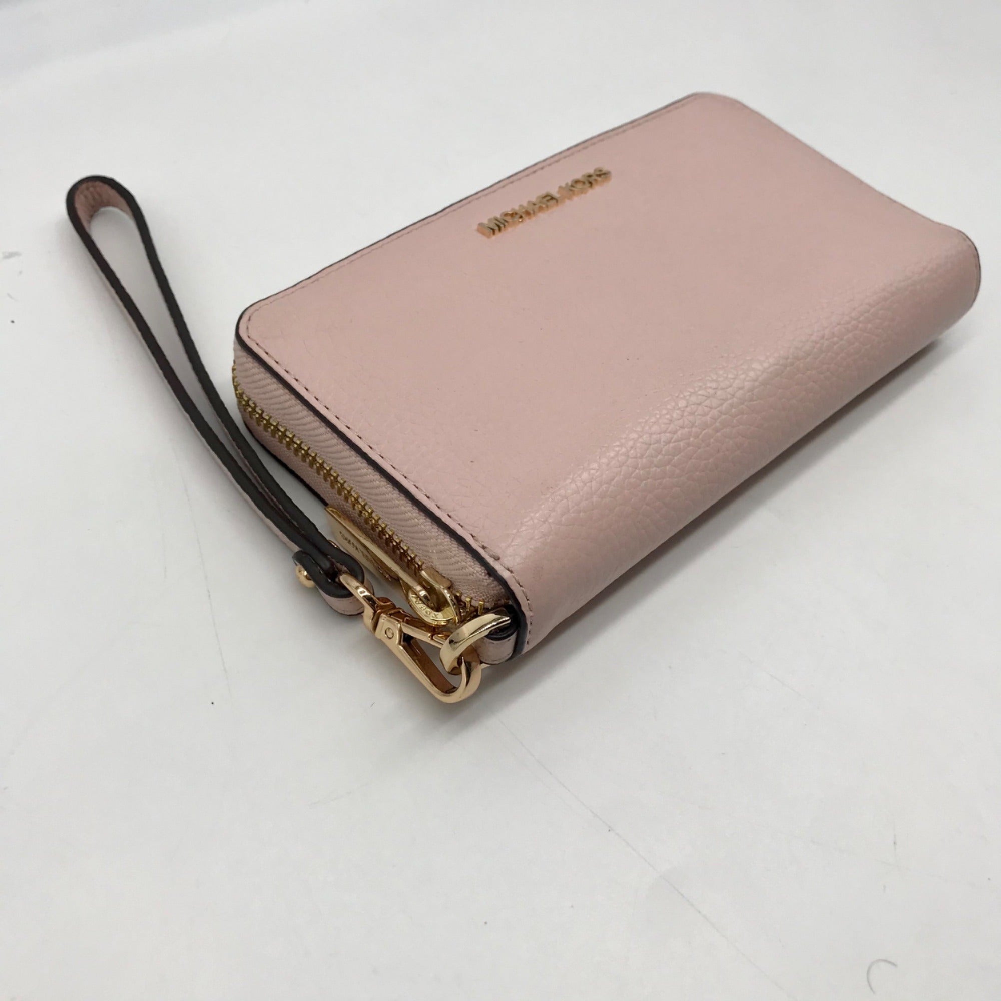 Michael Kors Pink Leather Jet Set Travel Wallet