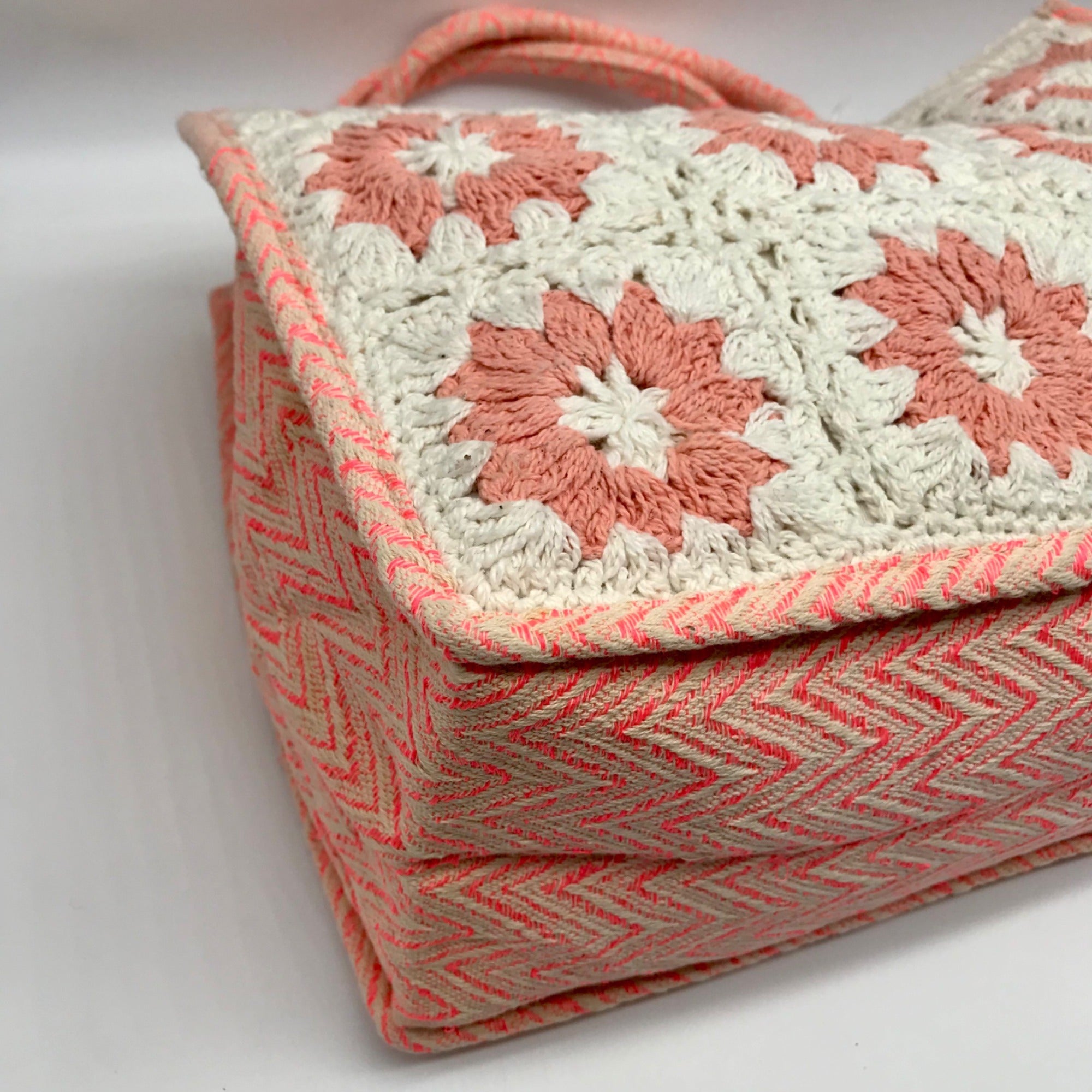 Pink Chevron Pattern Tote Bag